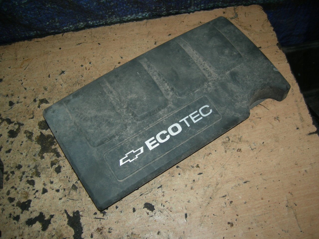 AVEOA46 - CHEVROLET AVEO T300 крышка капота двигателя 1.2 16V