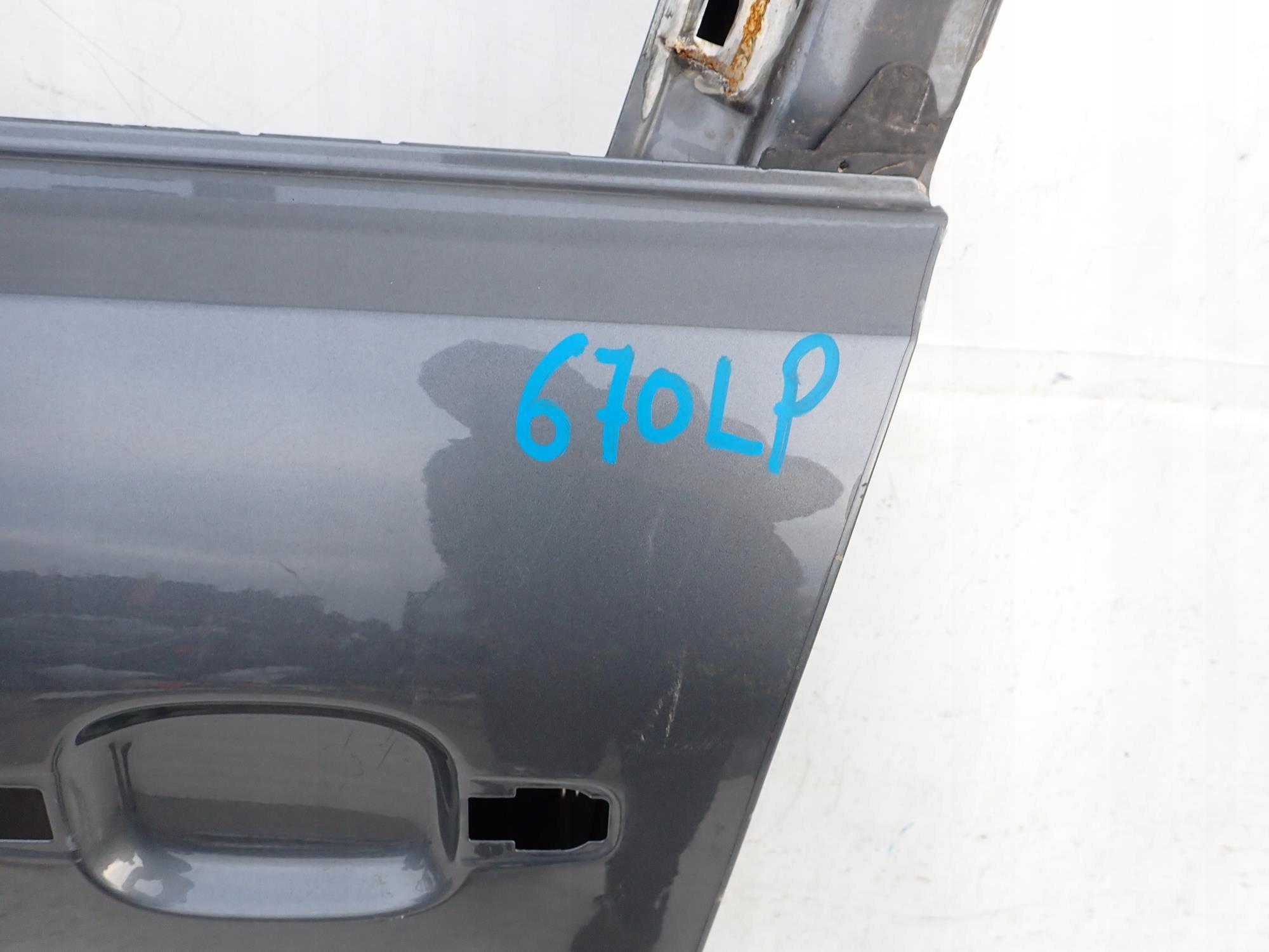 AUDI Q5 and 1 8R 08-16 door front front left