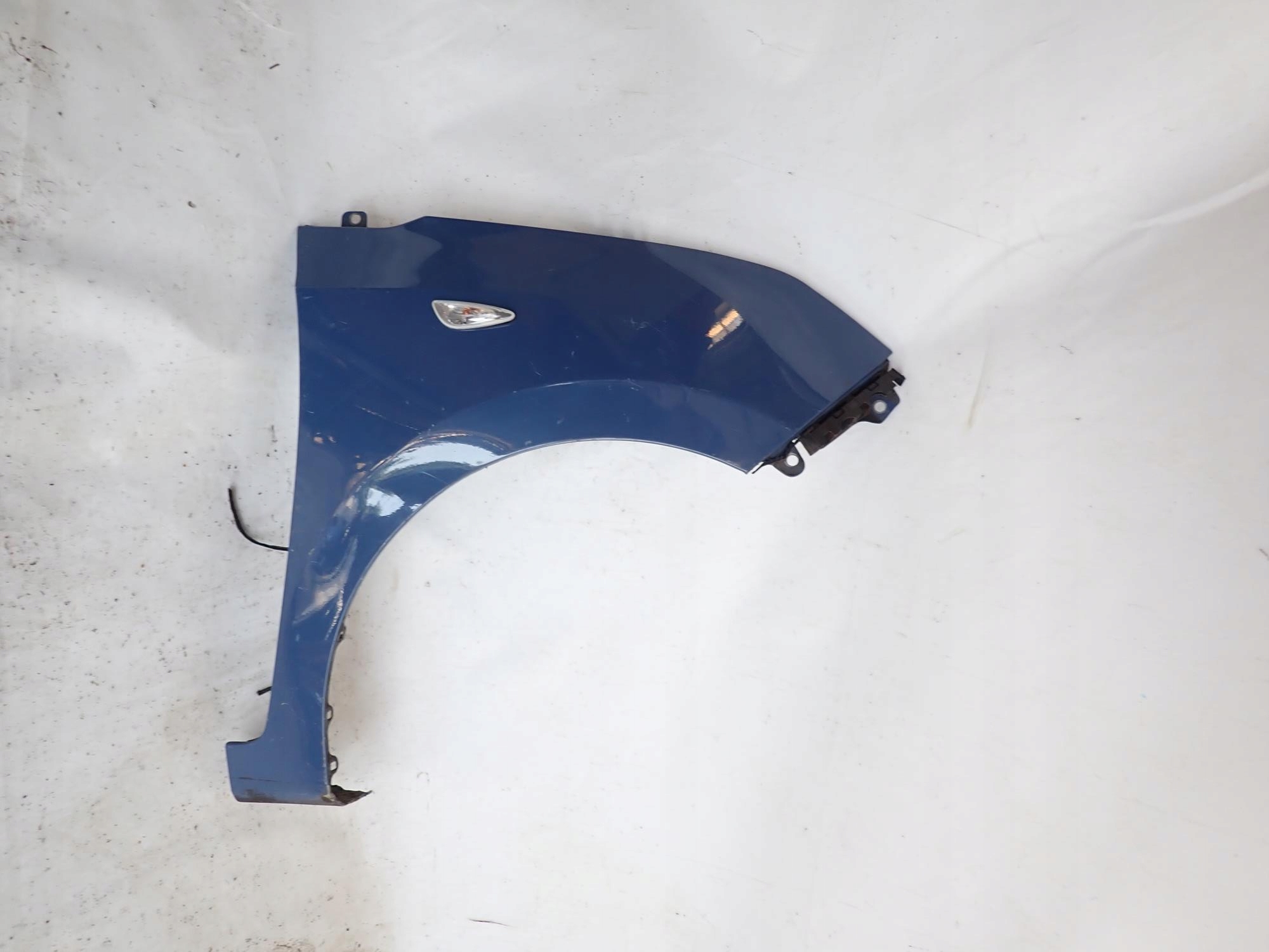 HYUNDAI I10 II 2 13-19 fender front front right support