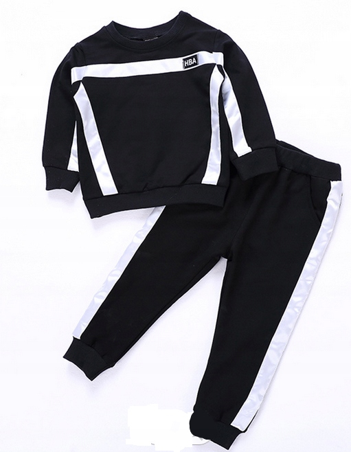 

Komplet dres chłopięcy spodnie bluza r. 98