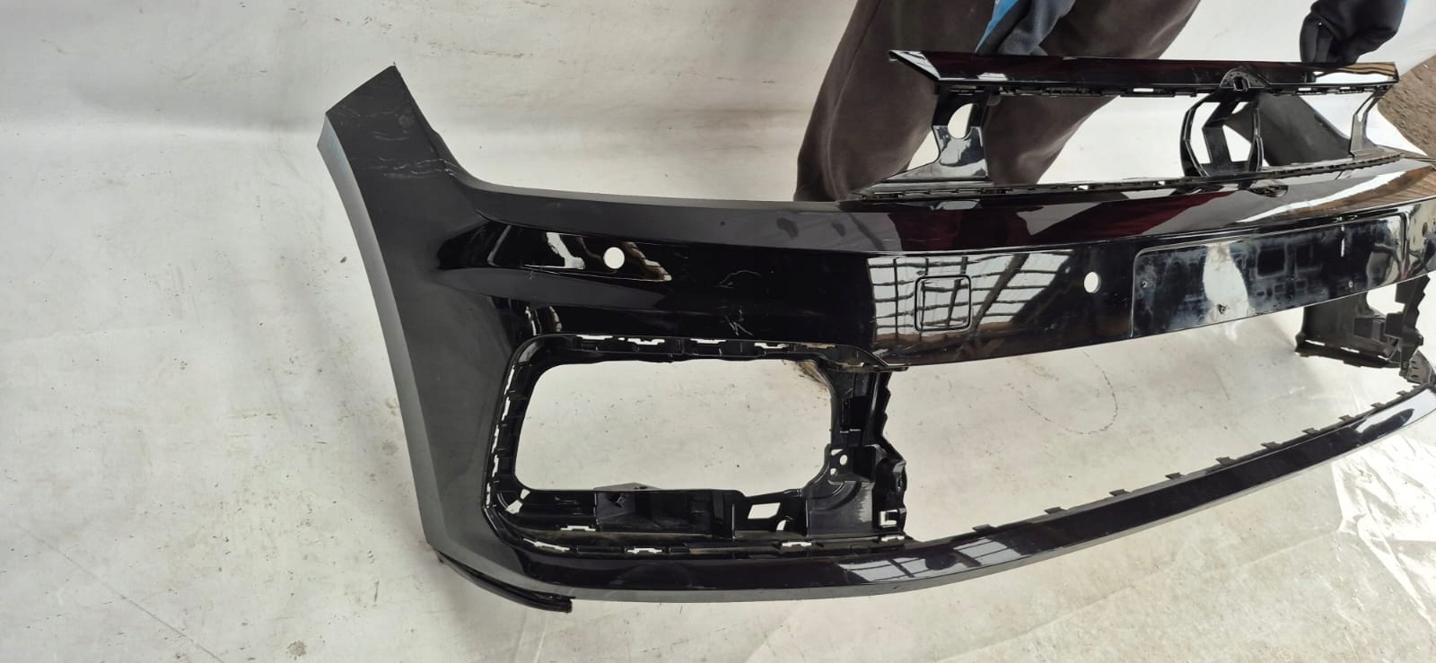 VW POLO VI 6 2G GTI 17-21 bumper front front PDC 2GS807221