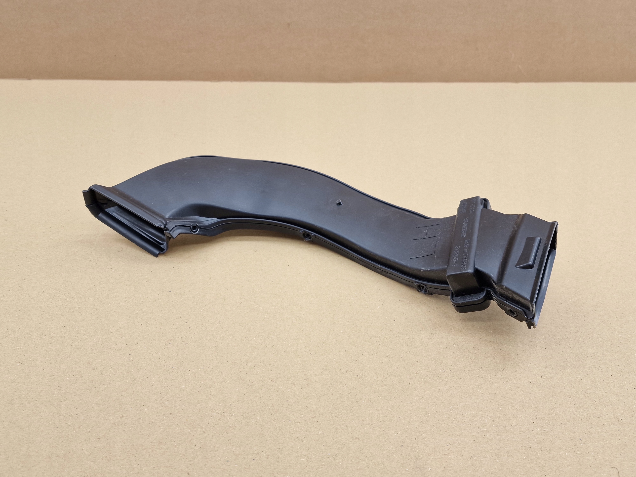 drain air hose left rear part VOLVO XC90 II