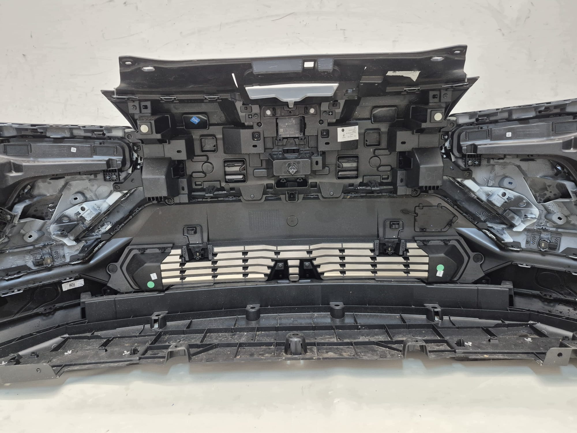 MITSUBISHI ECLIPSE CROSS II 26- bumper front front complete PDC