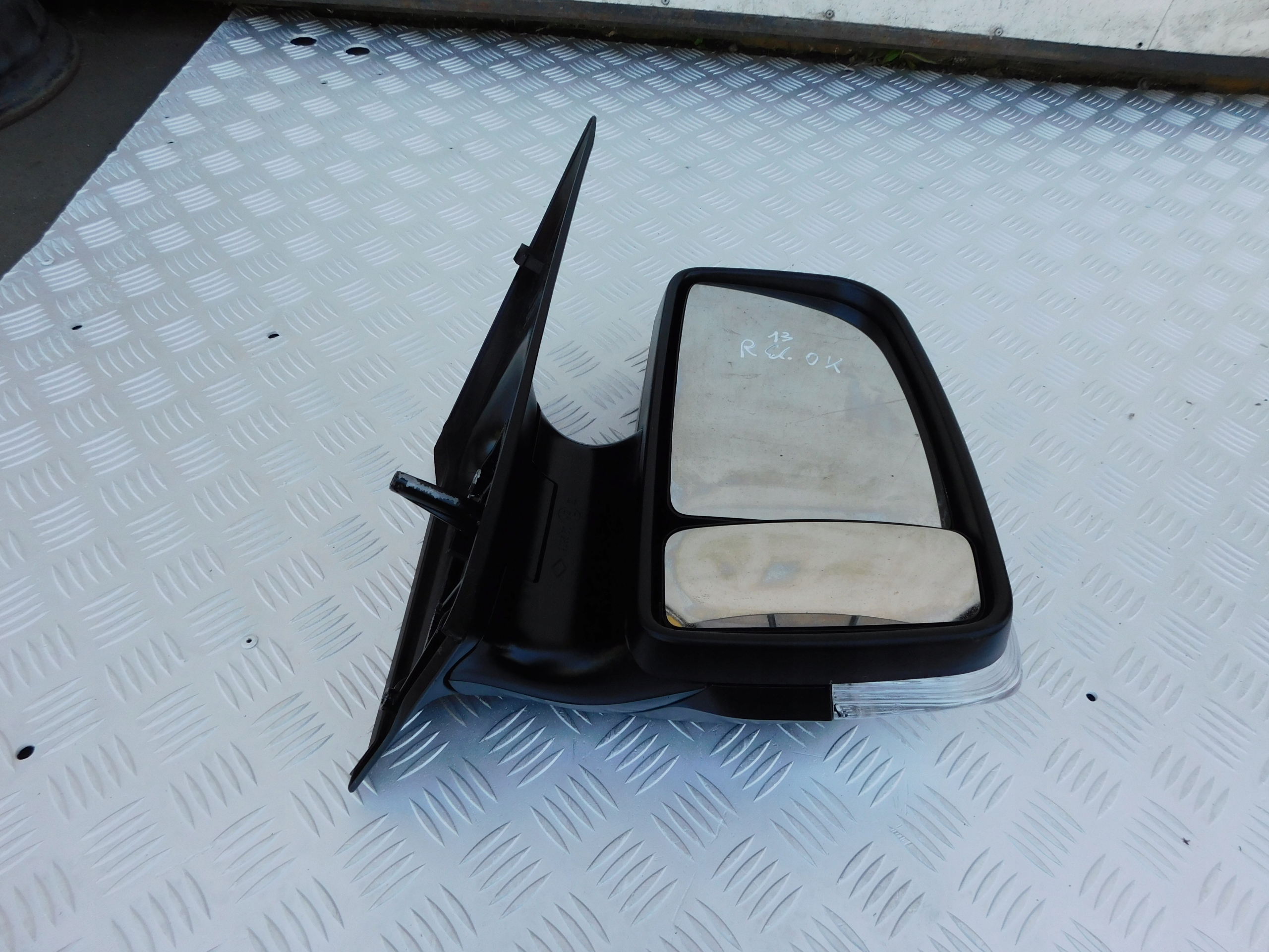 Mercedes Sprinter 906 VW CRAFTER mirror right electrics nice