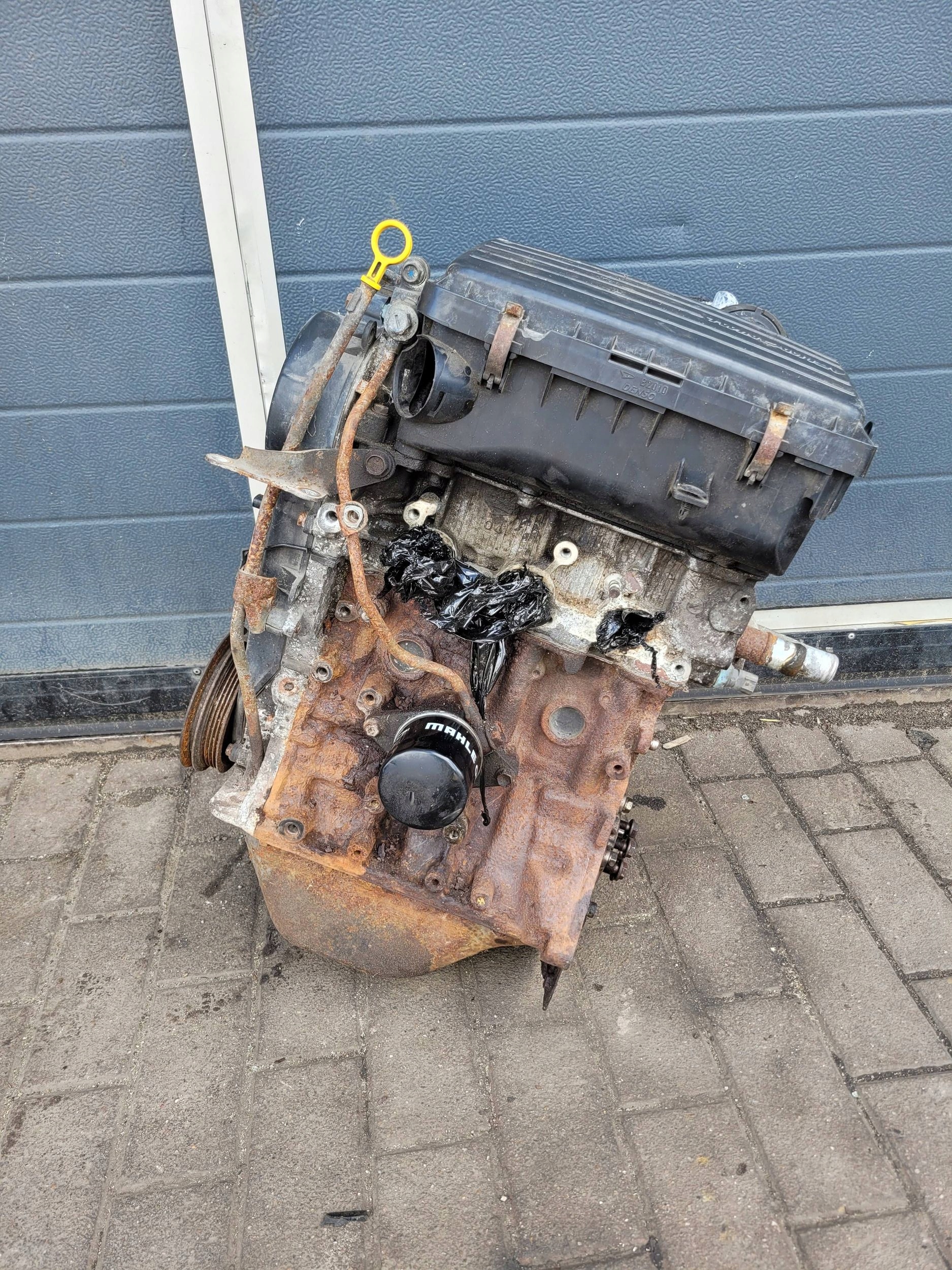Daihatsu TREVIS 1.0 EJ Двигатель