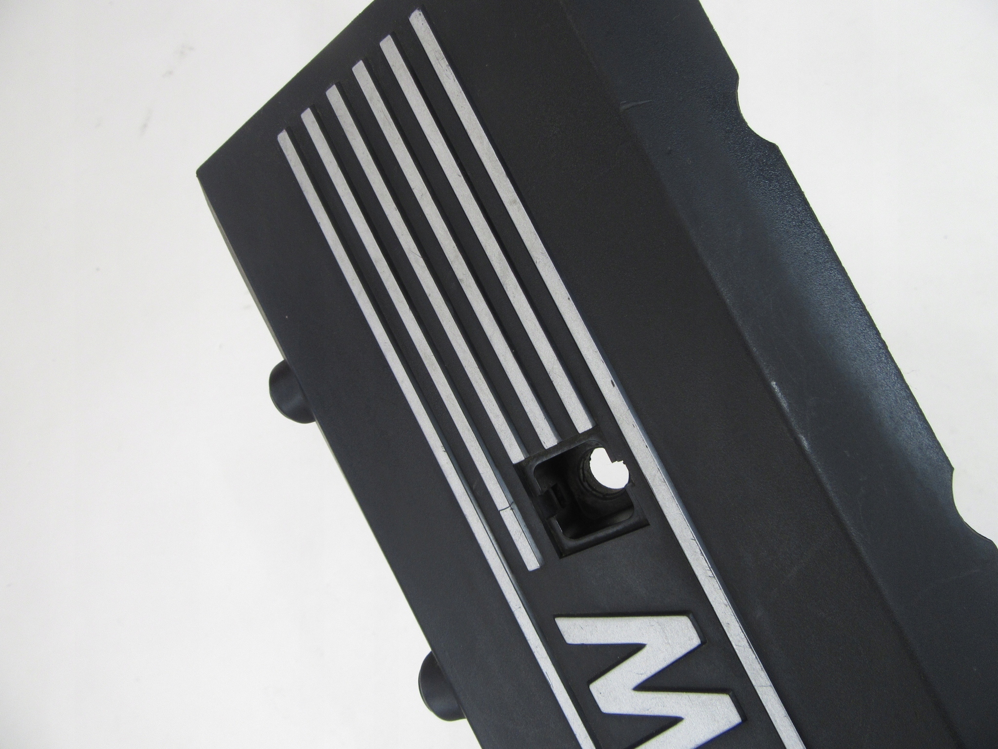 motor cover right BMW e31 e38 e39 e53 X5 M62