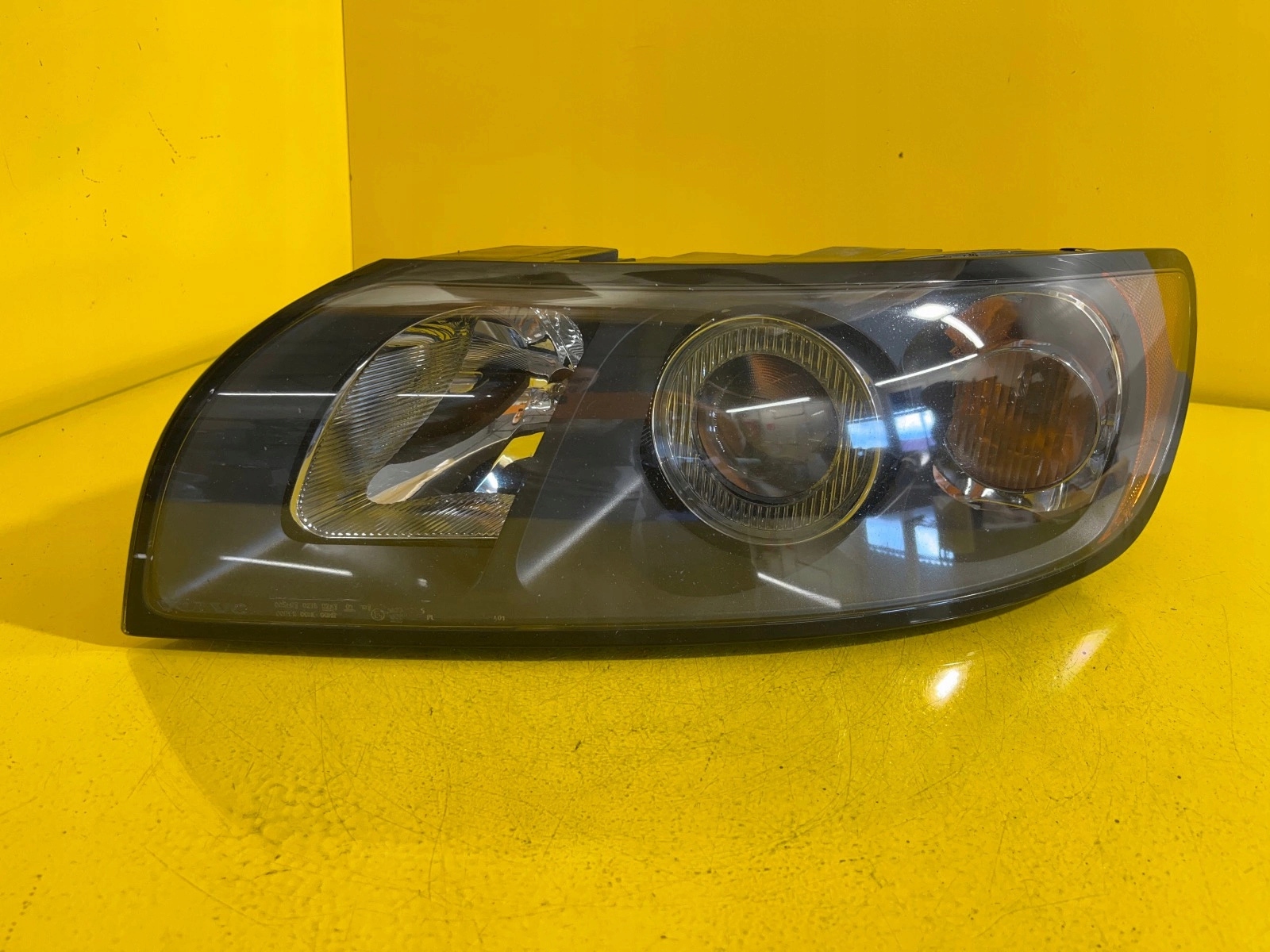 light left VOLVO V50 S40 30698873 EU