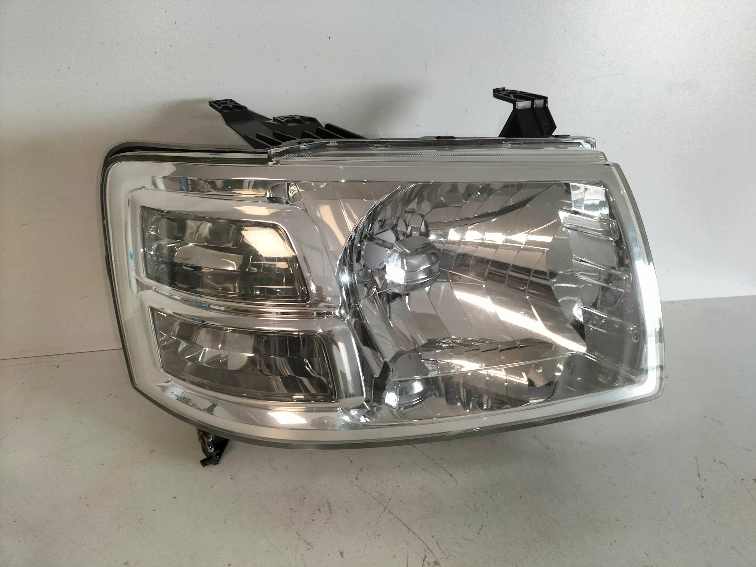 light front reflektor right FORD RANGER II 06-09