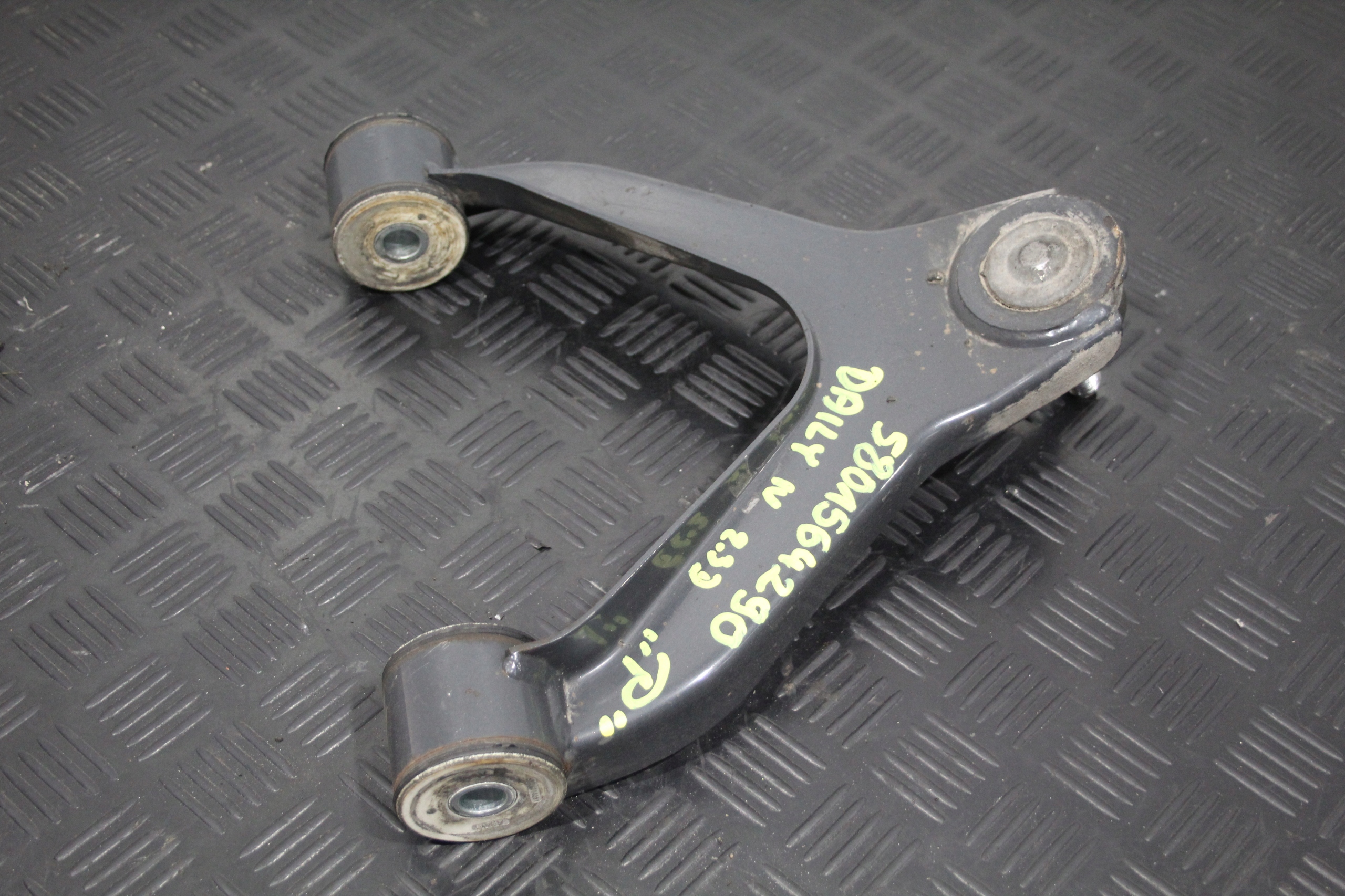 arm right front upper IVECO DAILY IV 4 9801564290