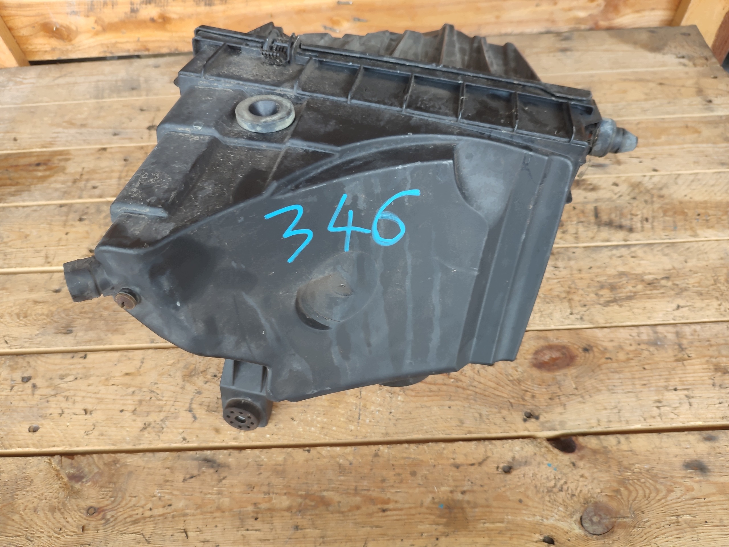 kasten luftfiltergehäuse Volkswagen BOSCH 03L906461A