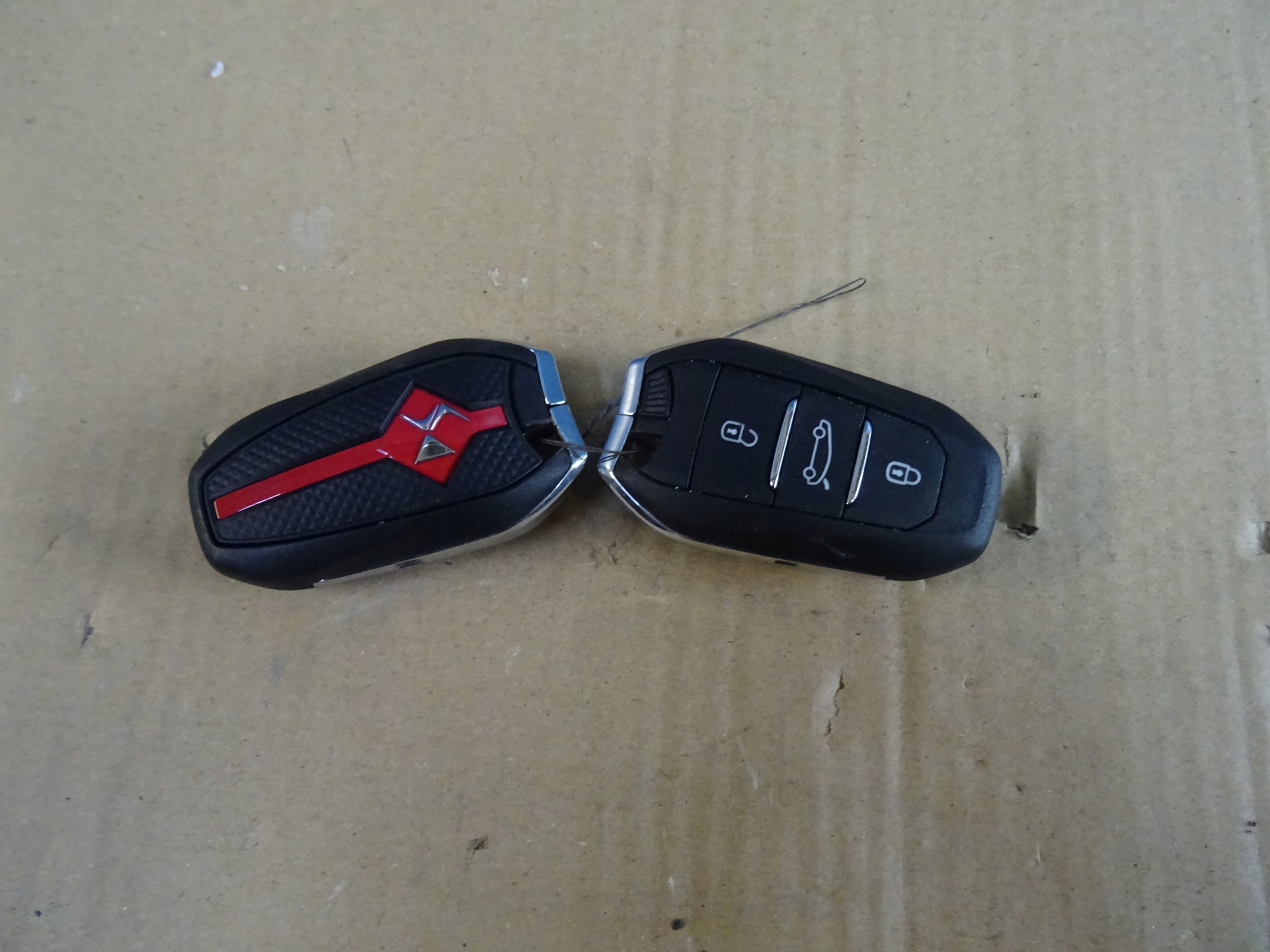 Ключ дистанционного управления Keyless DS3 Crossback