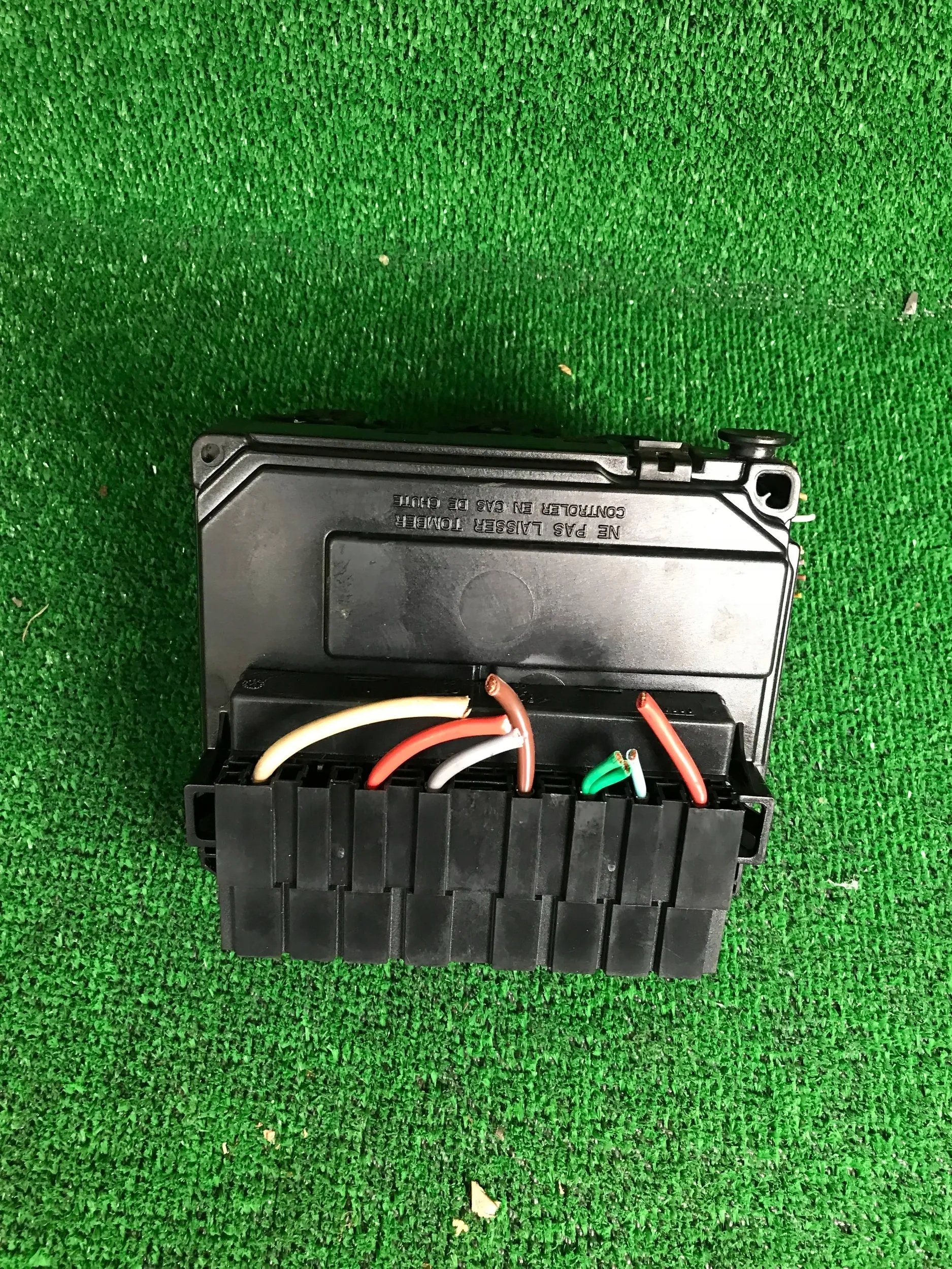 BSM UPC Skrzynka bezpieczników Citroen Peugeot 9661682980 Numer katalogowy producenta 9661682980