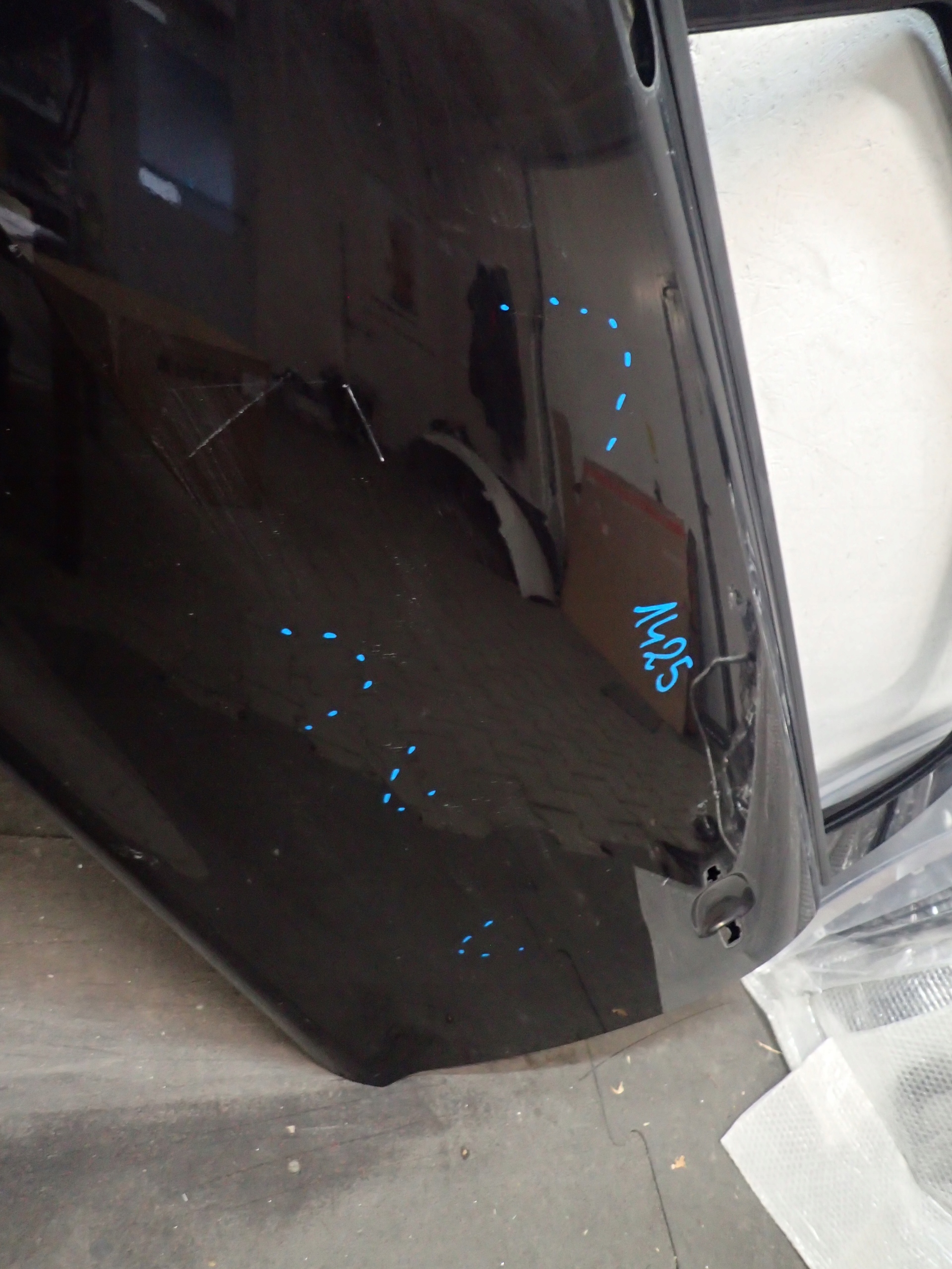 Tür vorne links OPEL CORSA D 3D