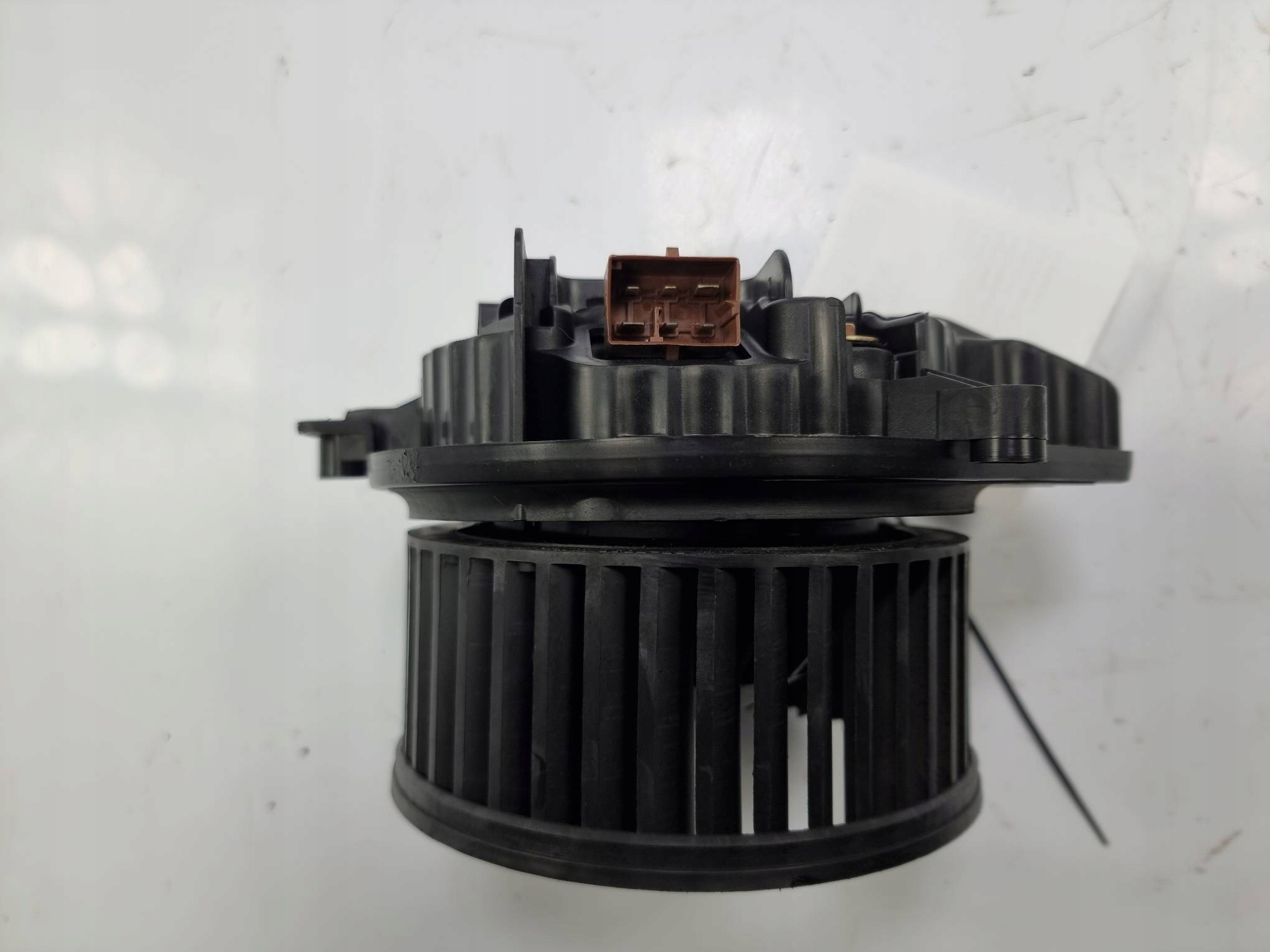 heating fan cab 8E1820021B AUDI A4 B6