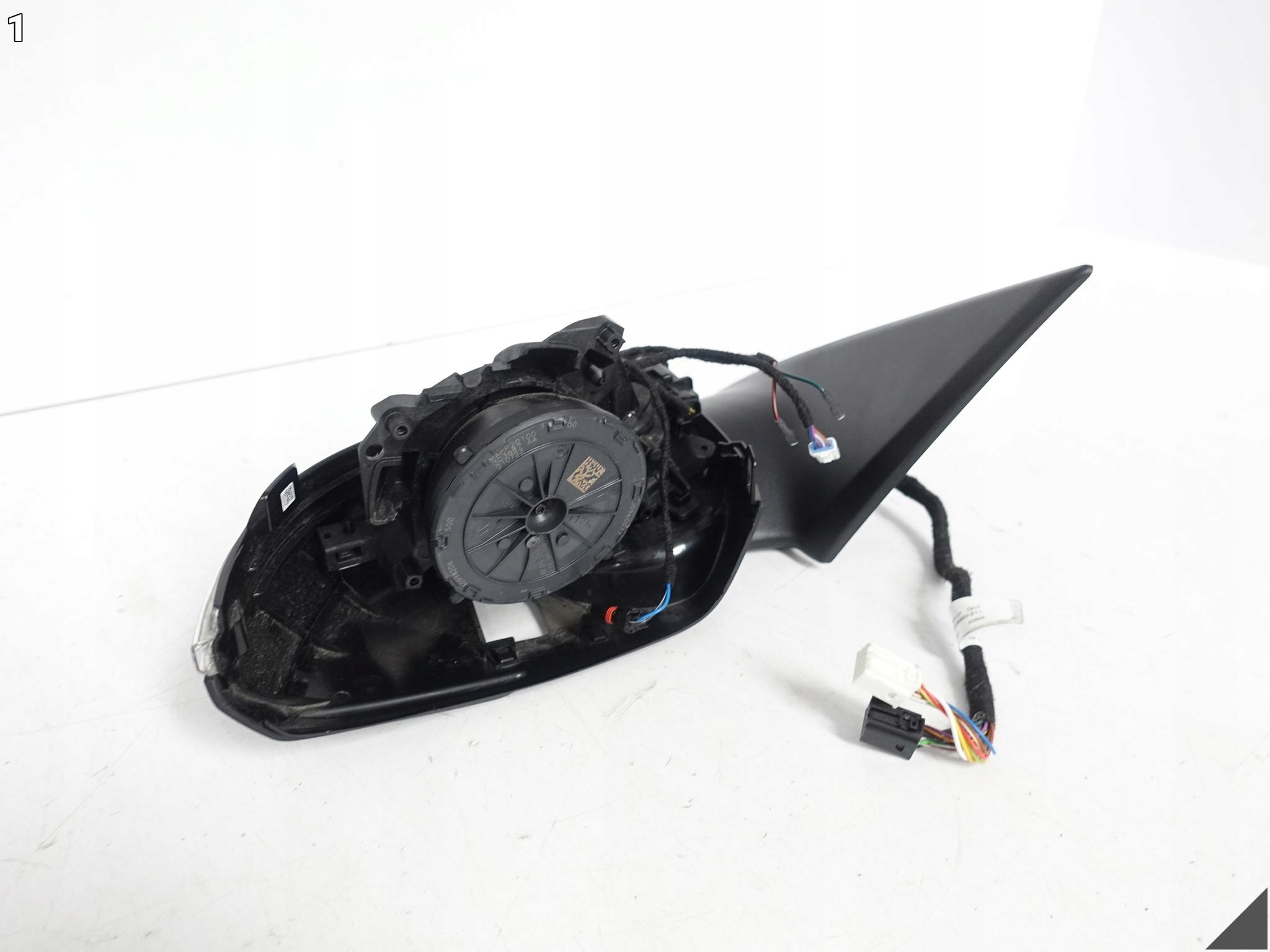 MERCEDES C-KLASA W206 21- mirror exterior indicator left 10+8 PIN EU