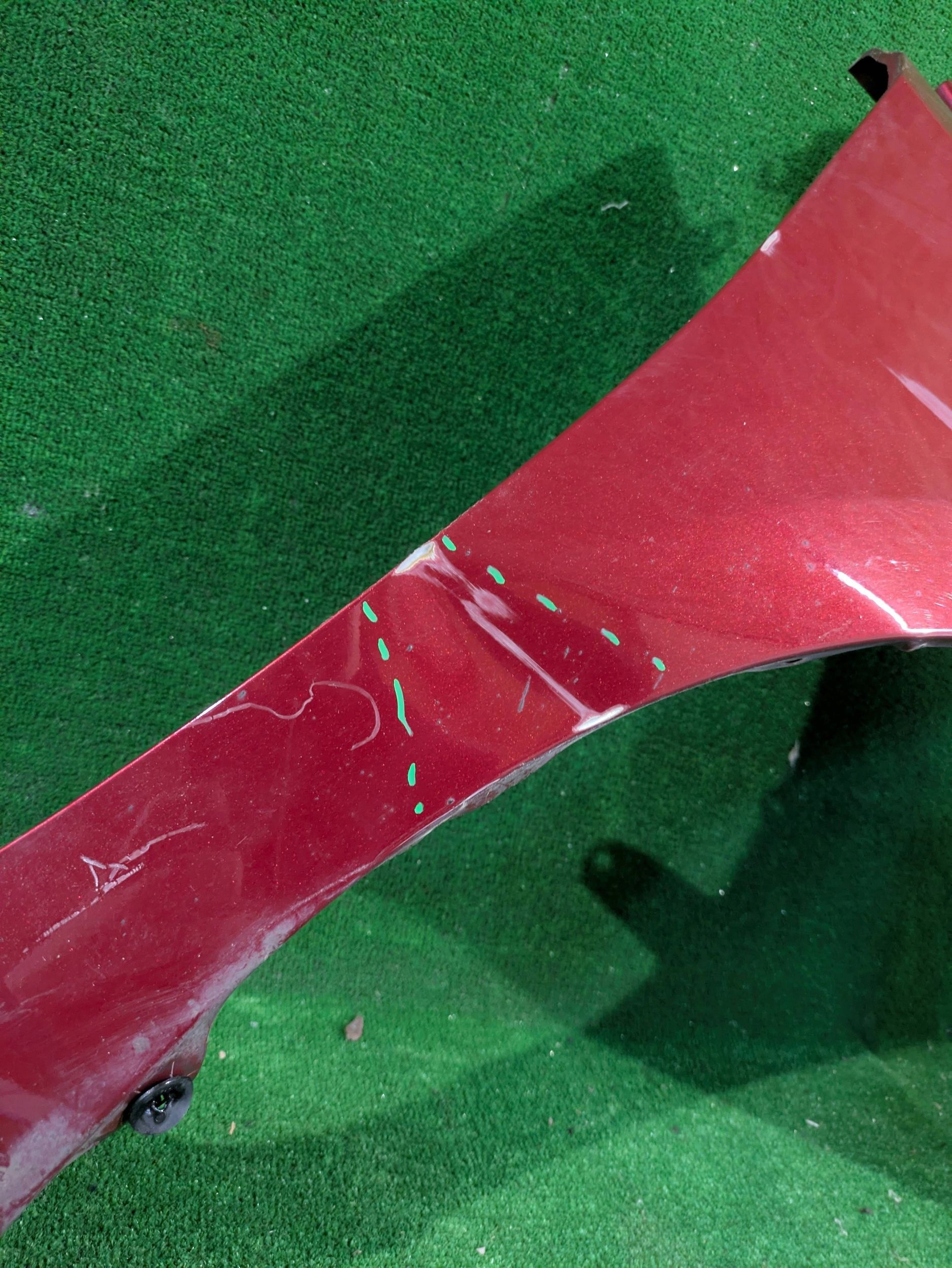 fender front right front TOYOTA AURIS II NR.139
