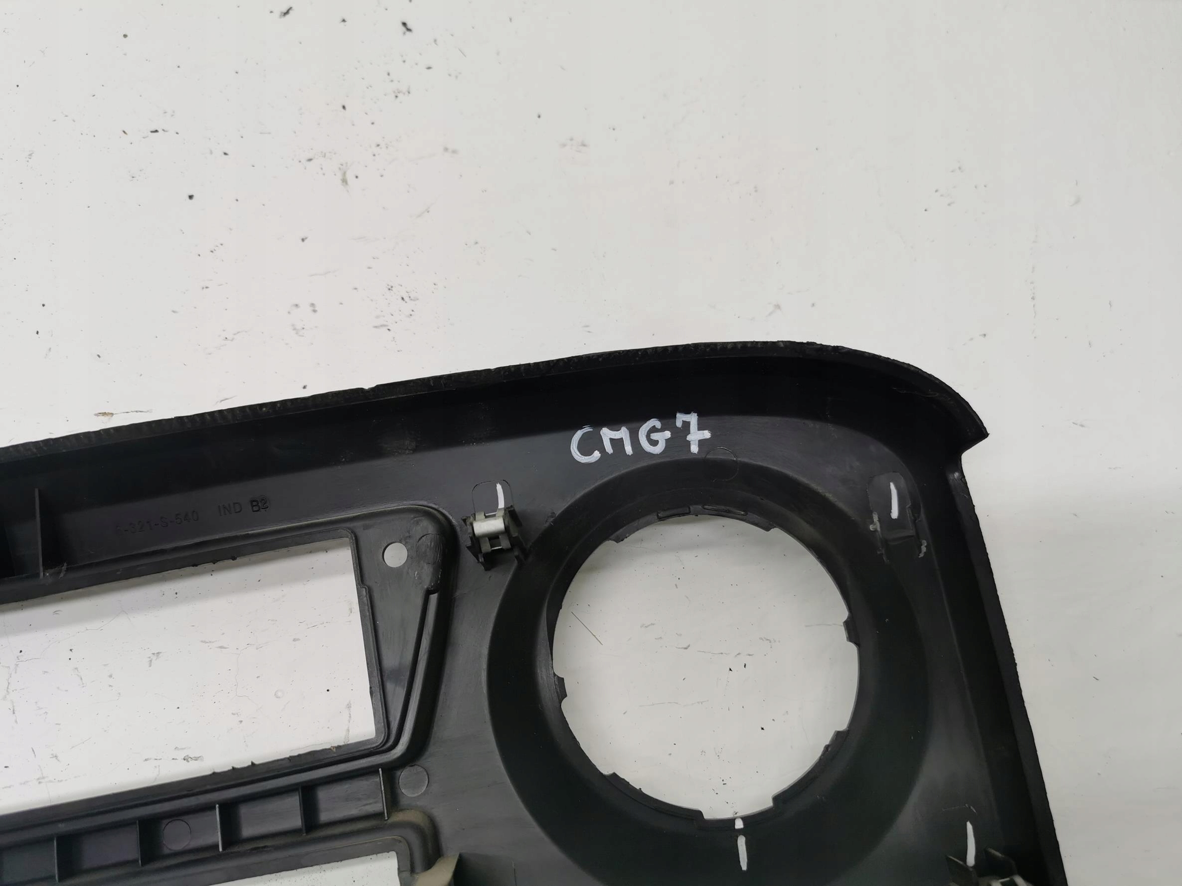 PANEL Bouches buses Grille RENAULT MASTER III 682600025R