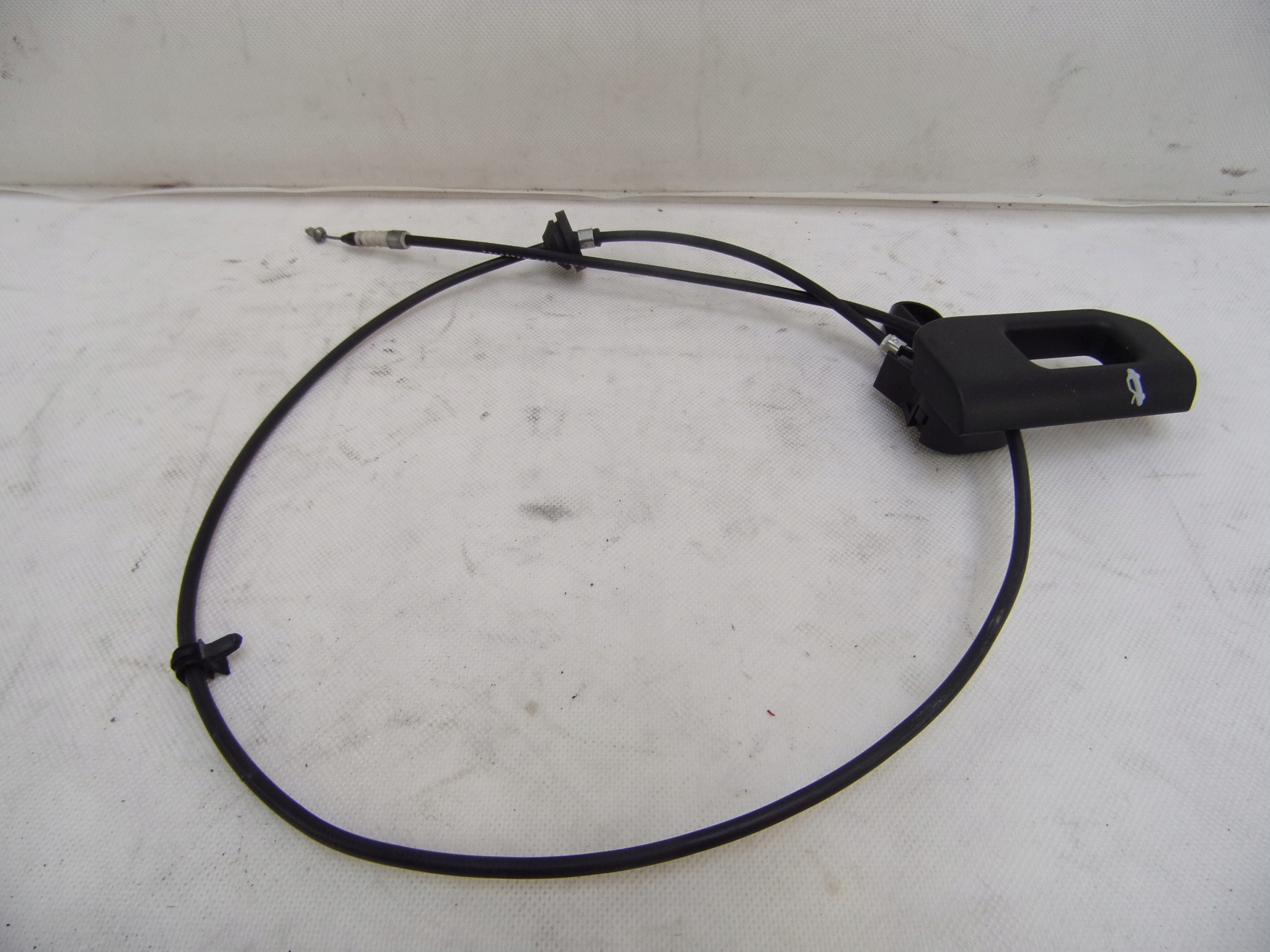 MASERATI GHIBLI 14-ТРОС ТРОС КАПОТА 670007133