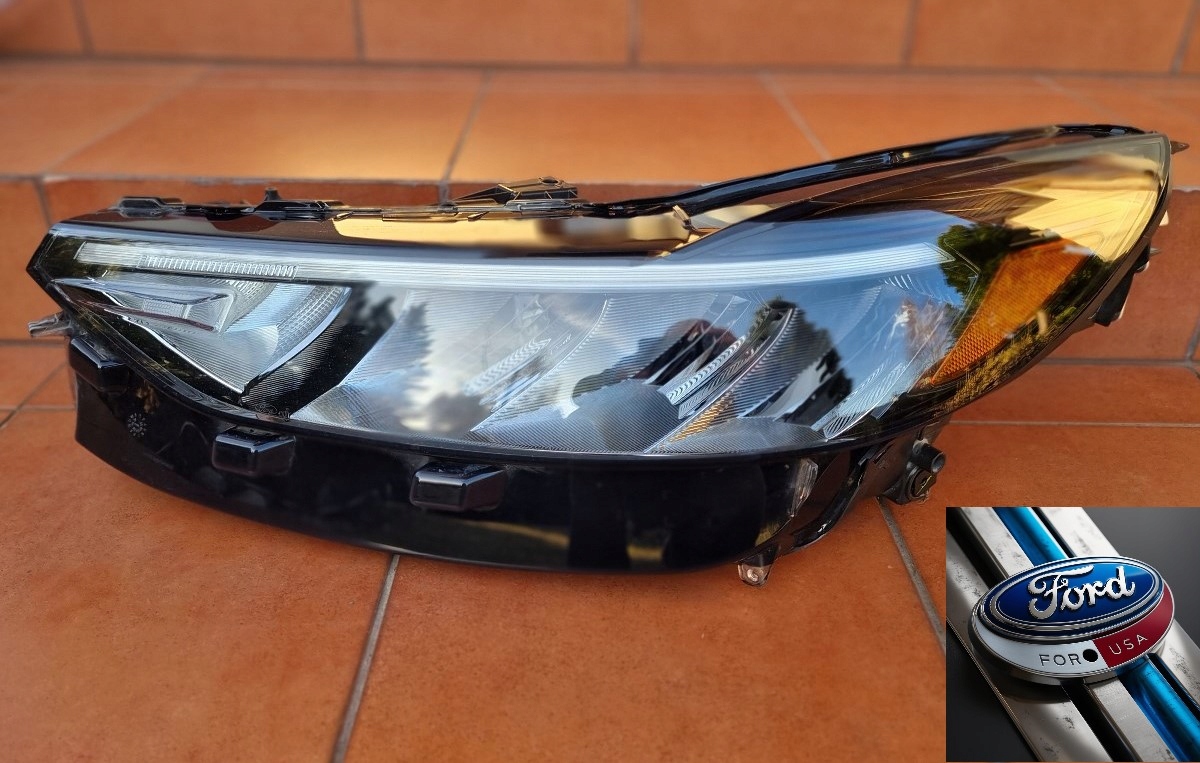 FORD ESCAPE LIFT 2023- REFLEKTOR LAMPA PRZÓD FULL LED LEWA USA