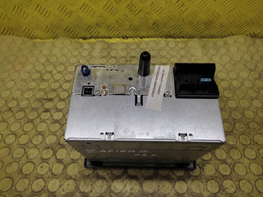 OPEL ZAFIRA B RADIO 13283226