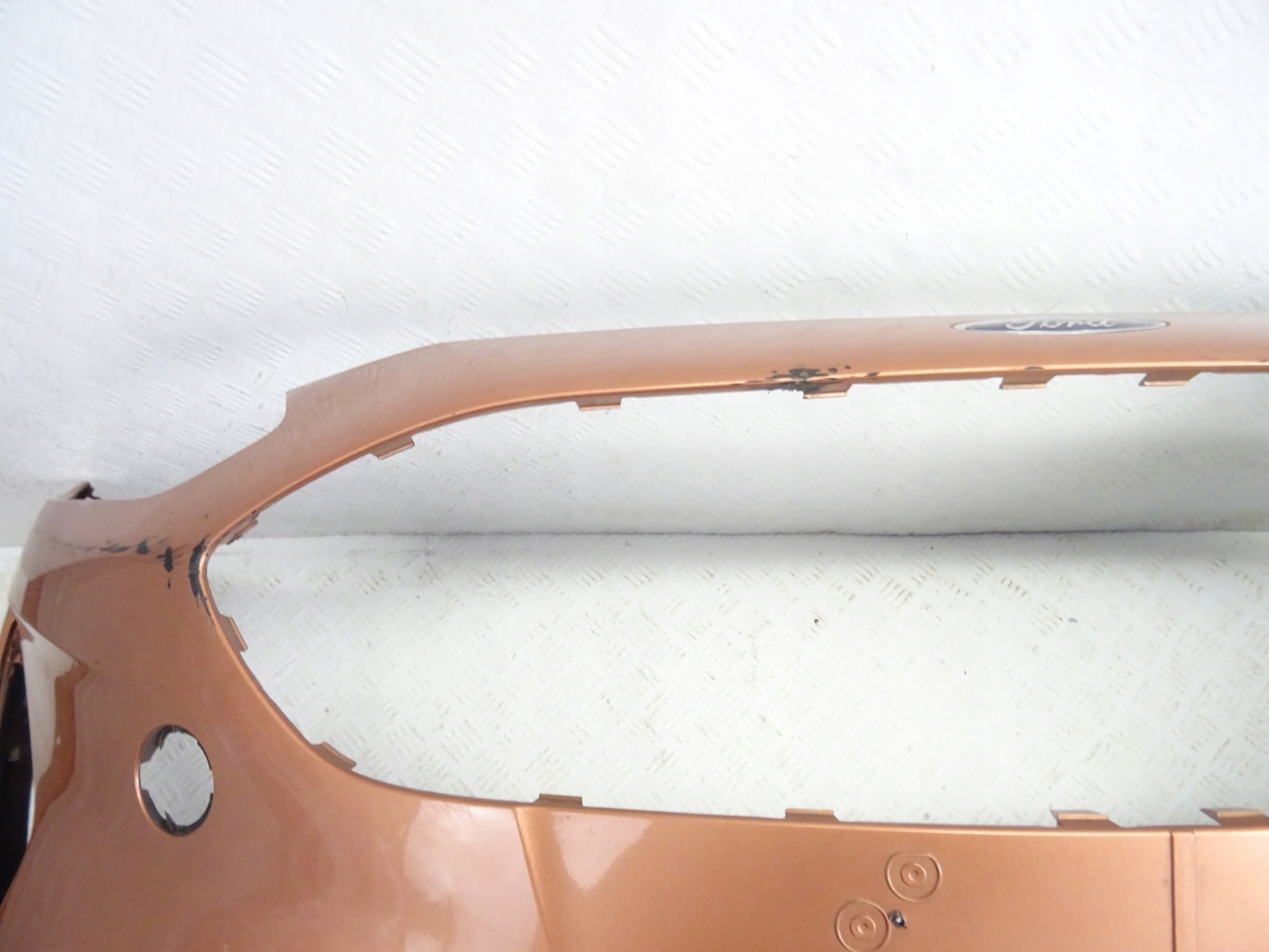 Ford Fiesta MK8 nárazník předek přední