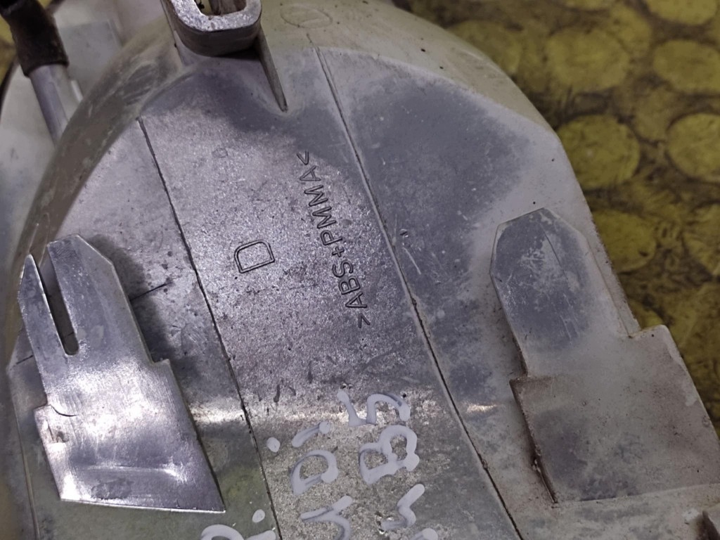 AUDI A4 B5 indicatore direzione destra anteriore