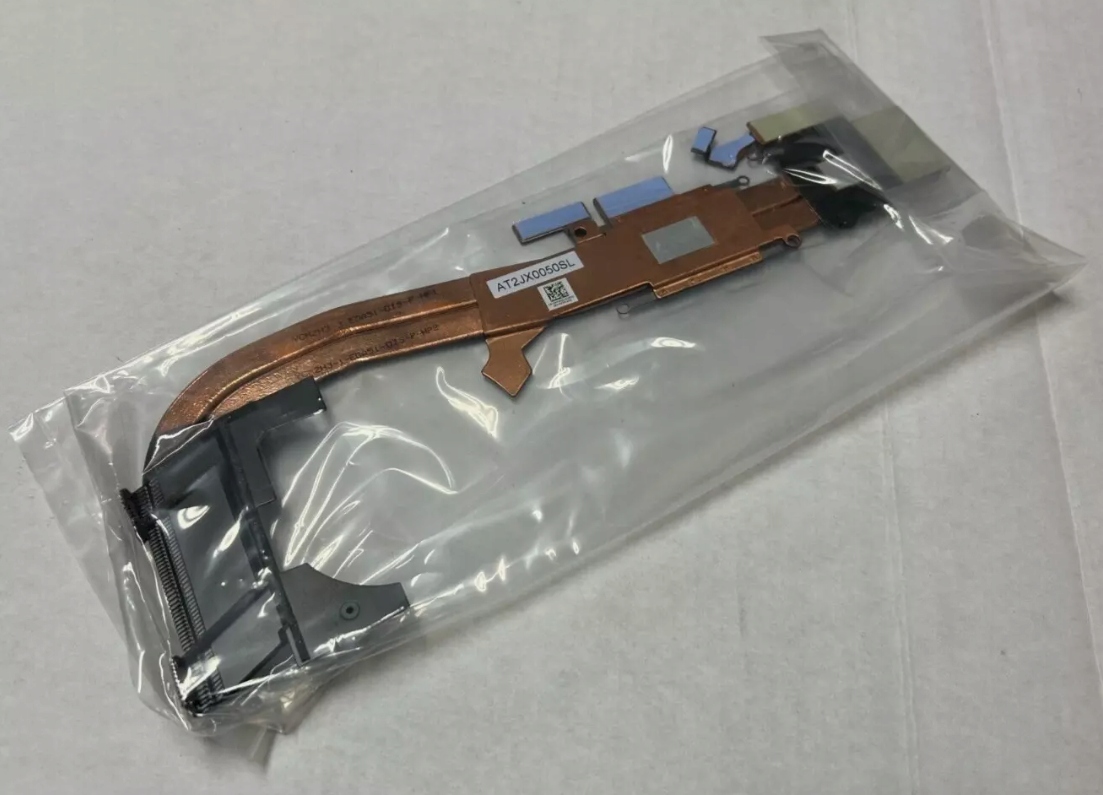 Chladič RYW00 0RYW00 Dell Precision 3541