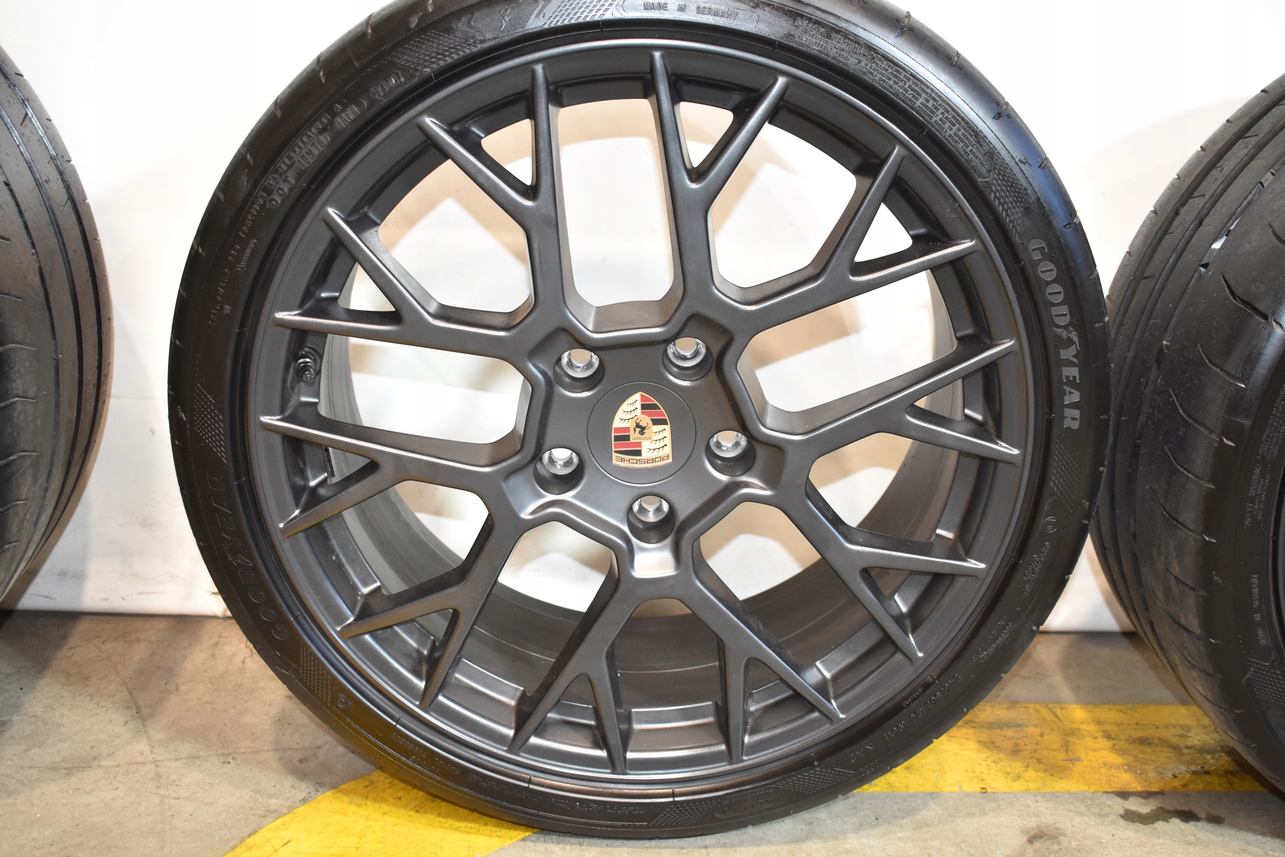 IDEALNE wheels 20" 21" 24R. PORSHE 992 992-2 GTS 1