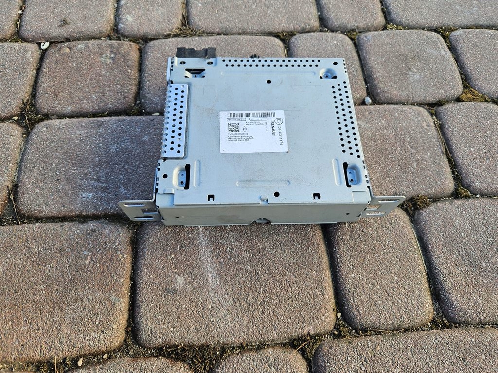 Radio navigation devices module control unit Renault ZOE 281150393R