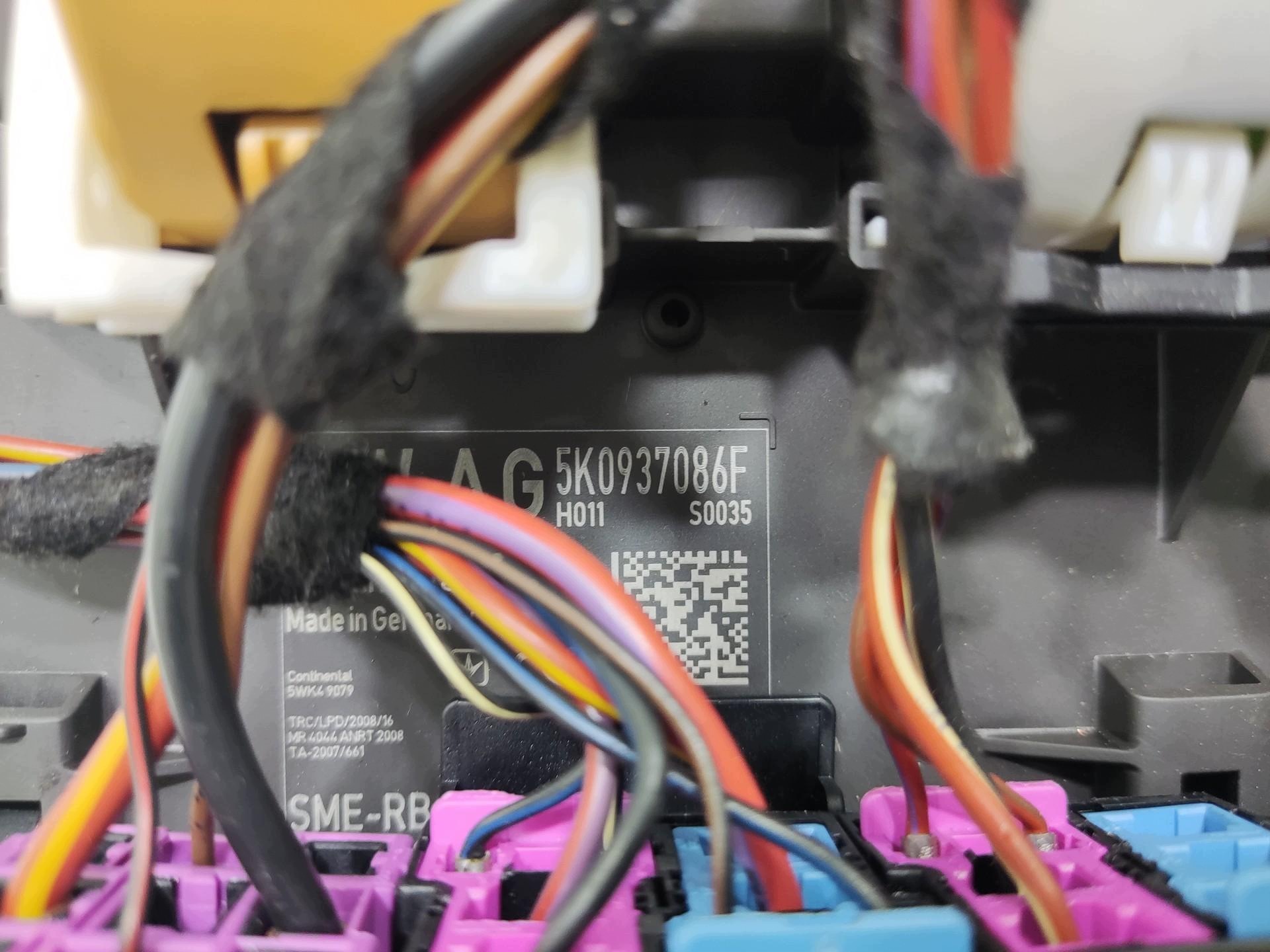 module control unit KOMFORTU SEAT LEON II LIFT 2009-2012 5K0937086F
