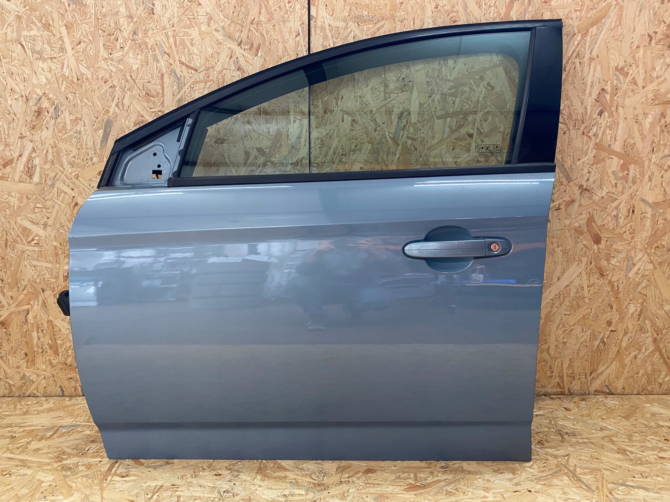 DRZWI LEWE PRZEDNIE FORD MONDEO MK4 LAK. 38