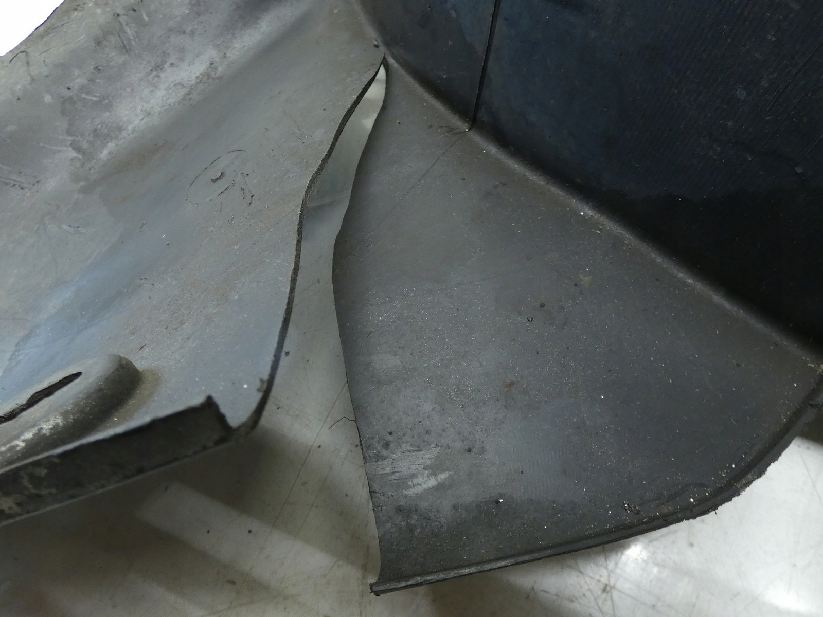 mudguard left front left front AUDI A1 8X 10-18R 8X0809961