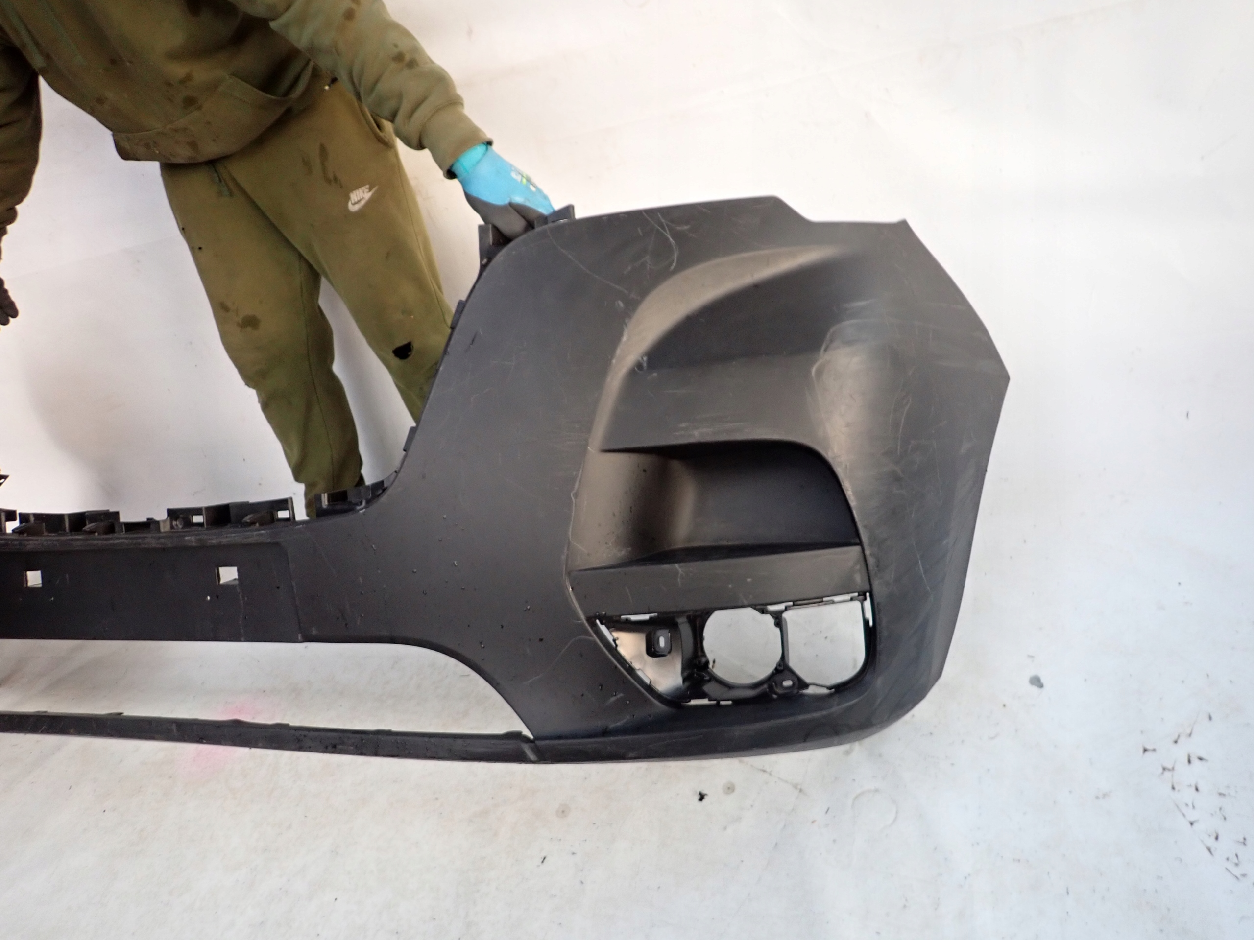 RENAULT MASTER III LIFT 19- bumper front front 620228205R