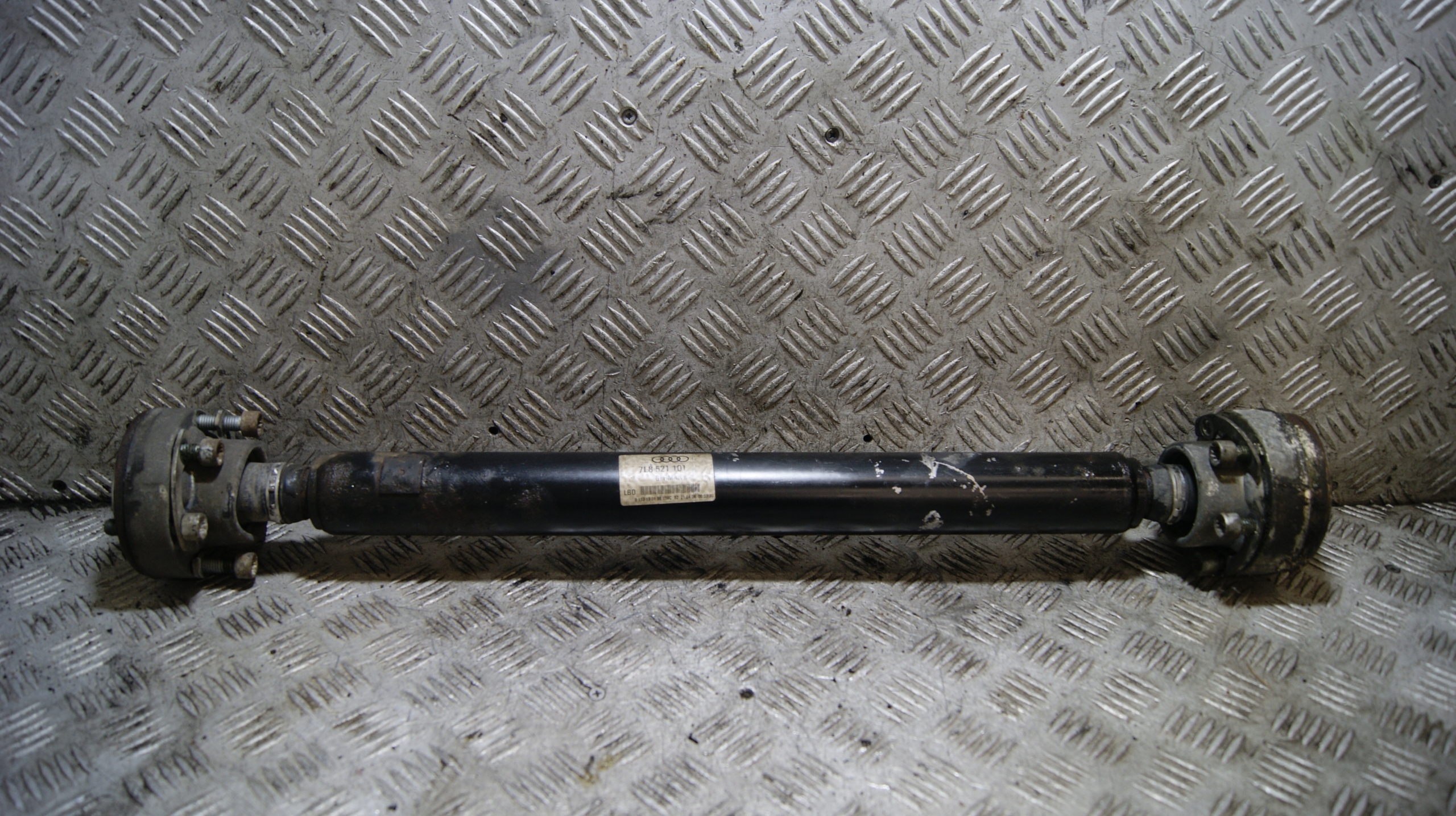 cardan AUDI Q7 4.2TDI BTR 7L8521101