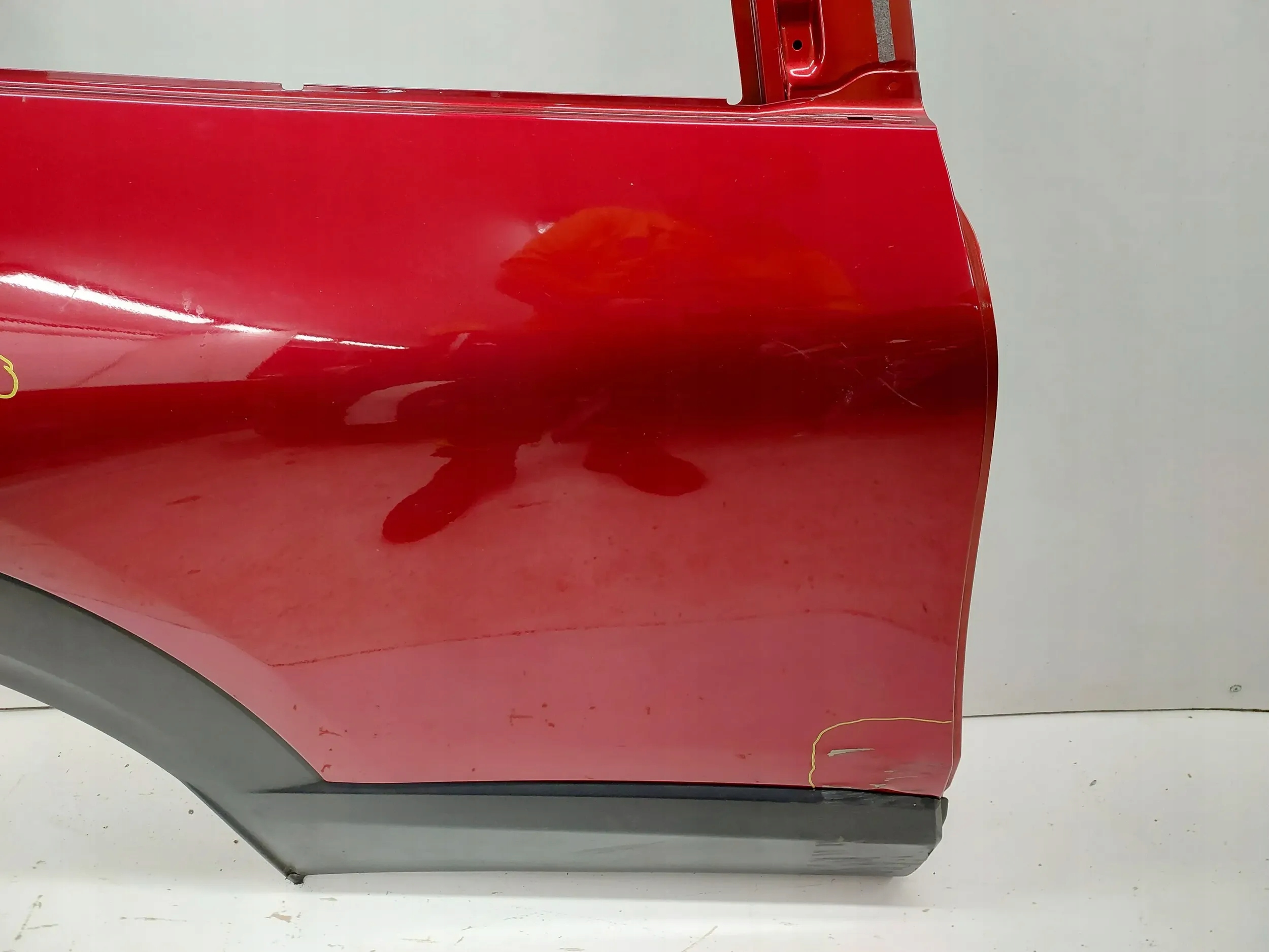 Mazda CX-30 2019> DRZWI TYŁ TYLNE PRAWE LISTWA DRZWI za 800.00PLN