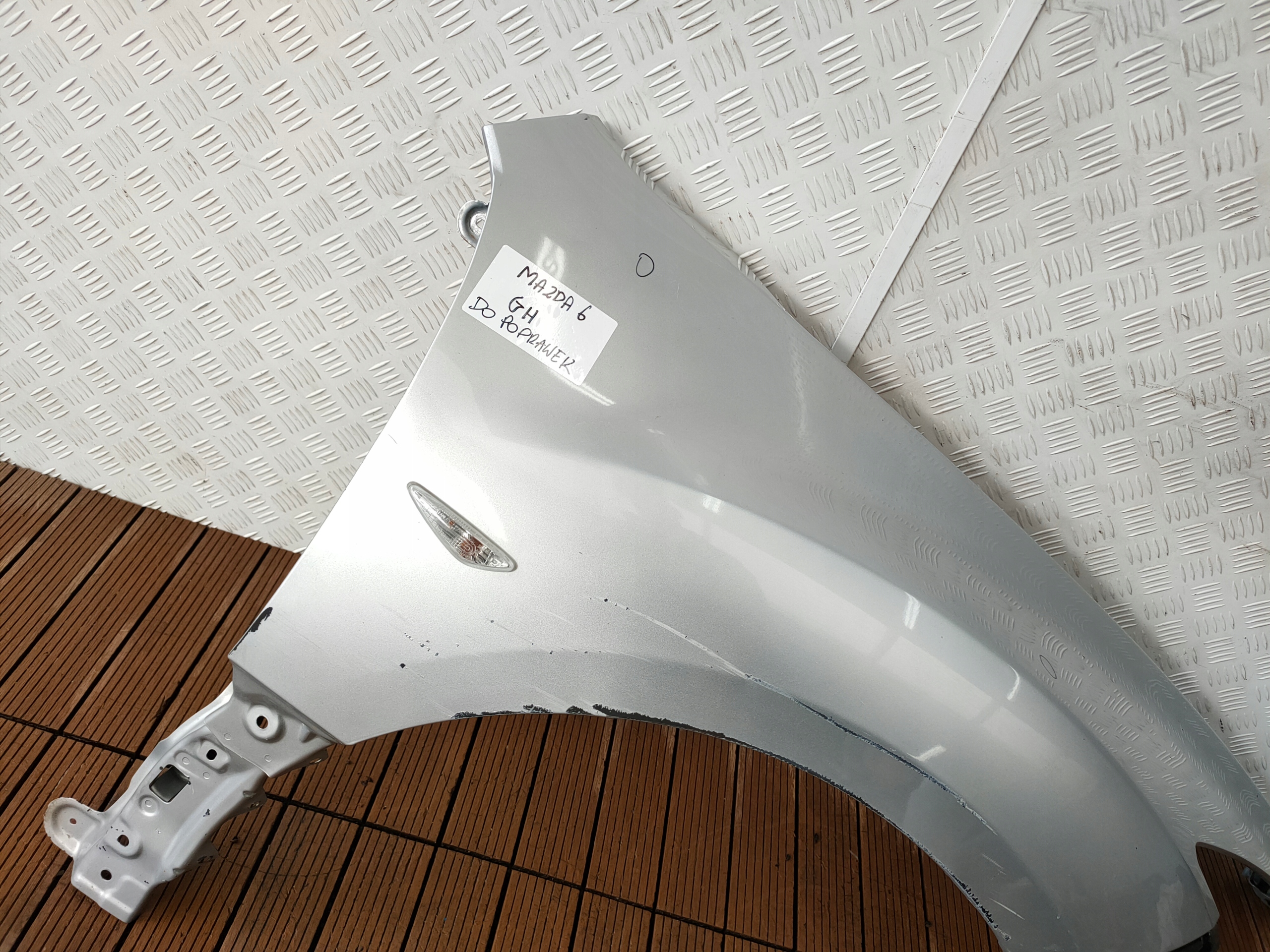 MAZDA 6 GH 07-12 fender front right front original LAKIER OE