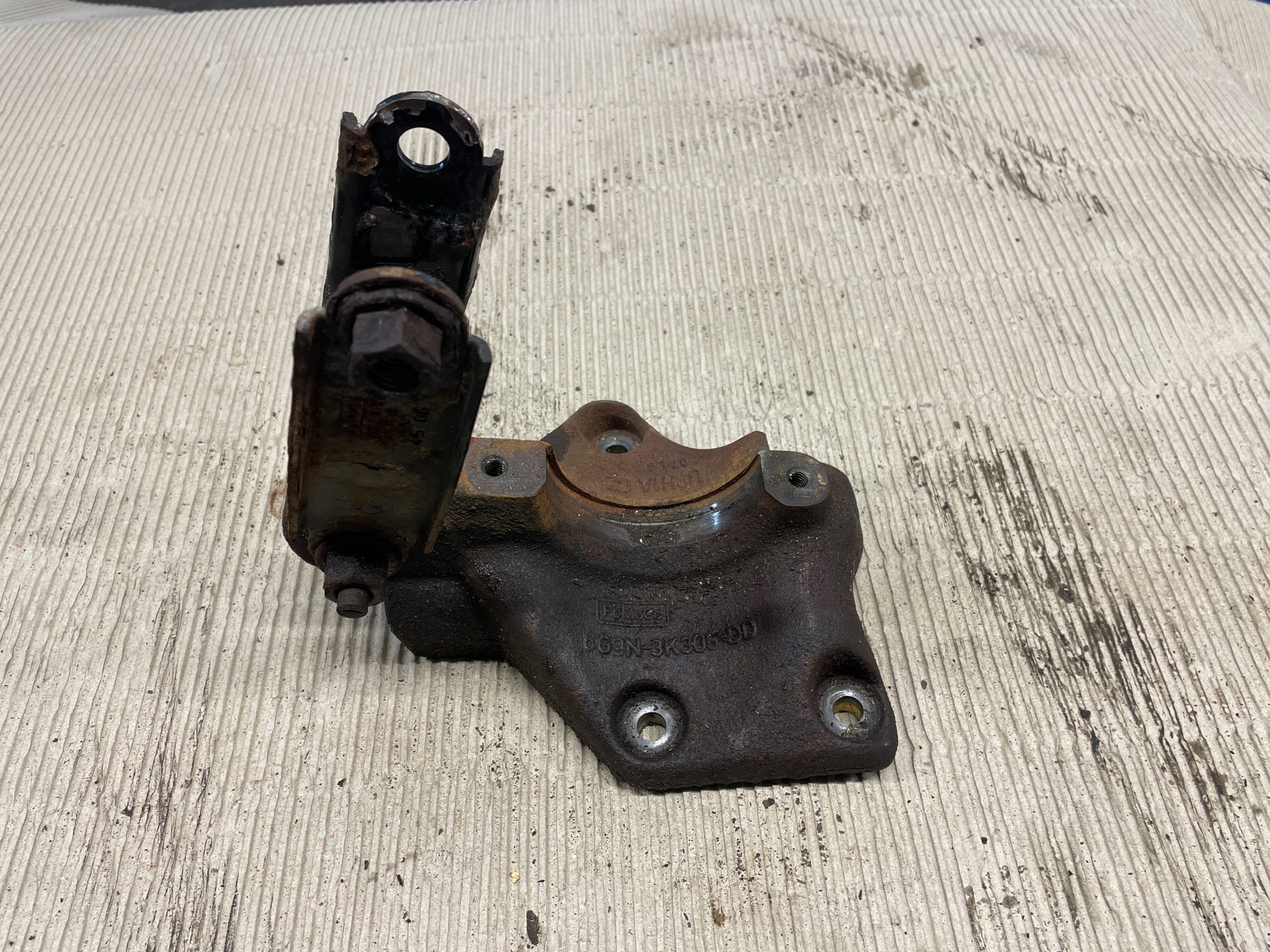 FORD S-MAX MK1 2.5T Support Support Demi axe 6G9N-3K305-DD