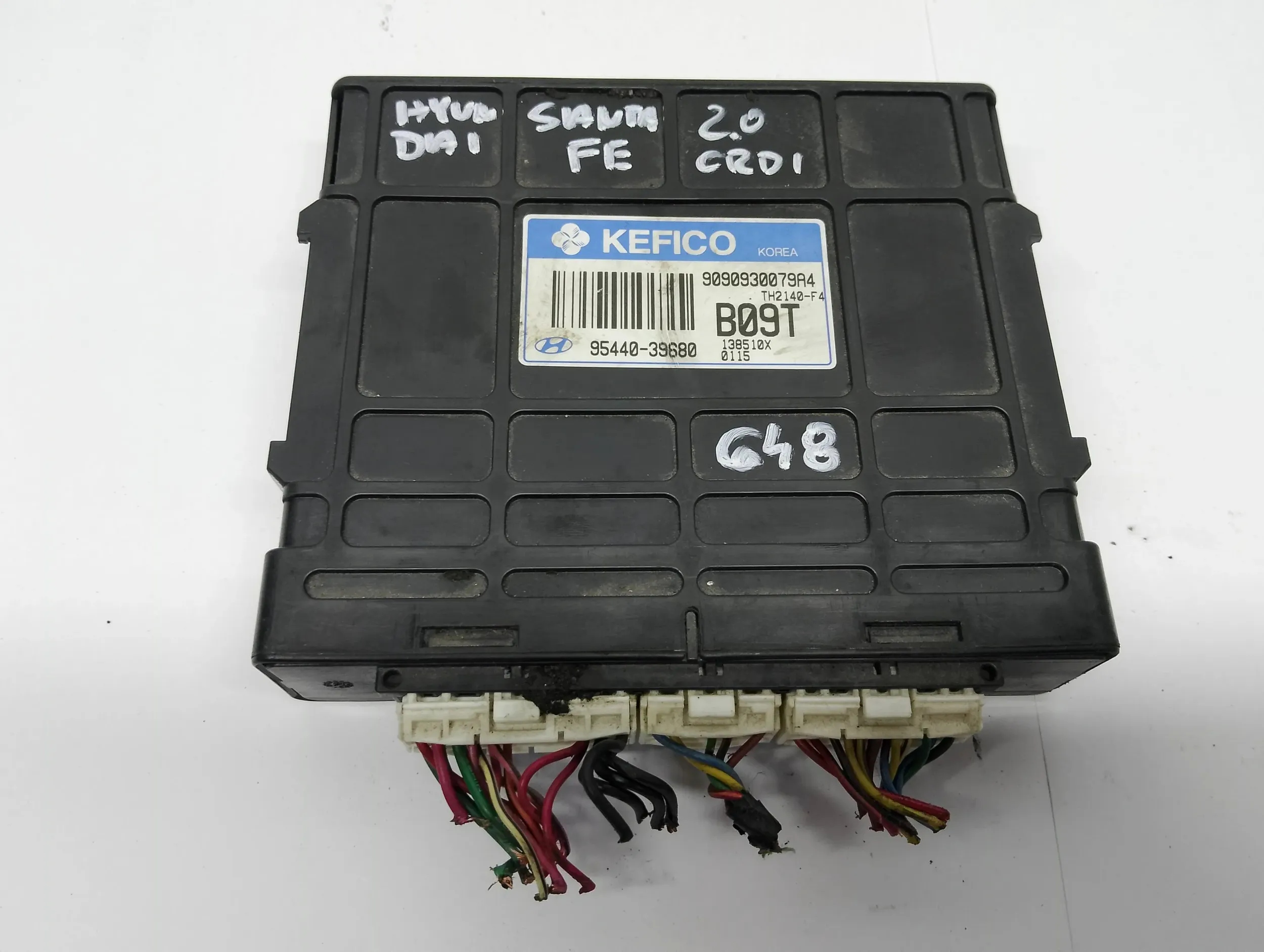 computer control unit module Hyundai Santa Fe 9544039680 9090930079A4