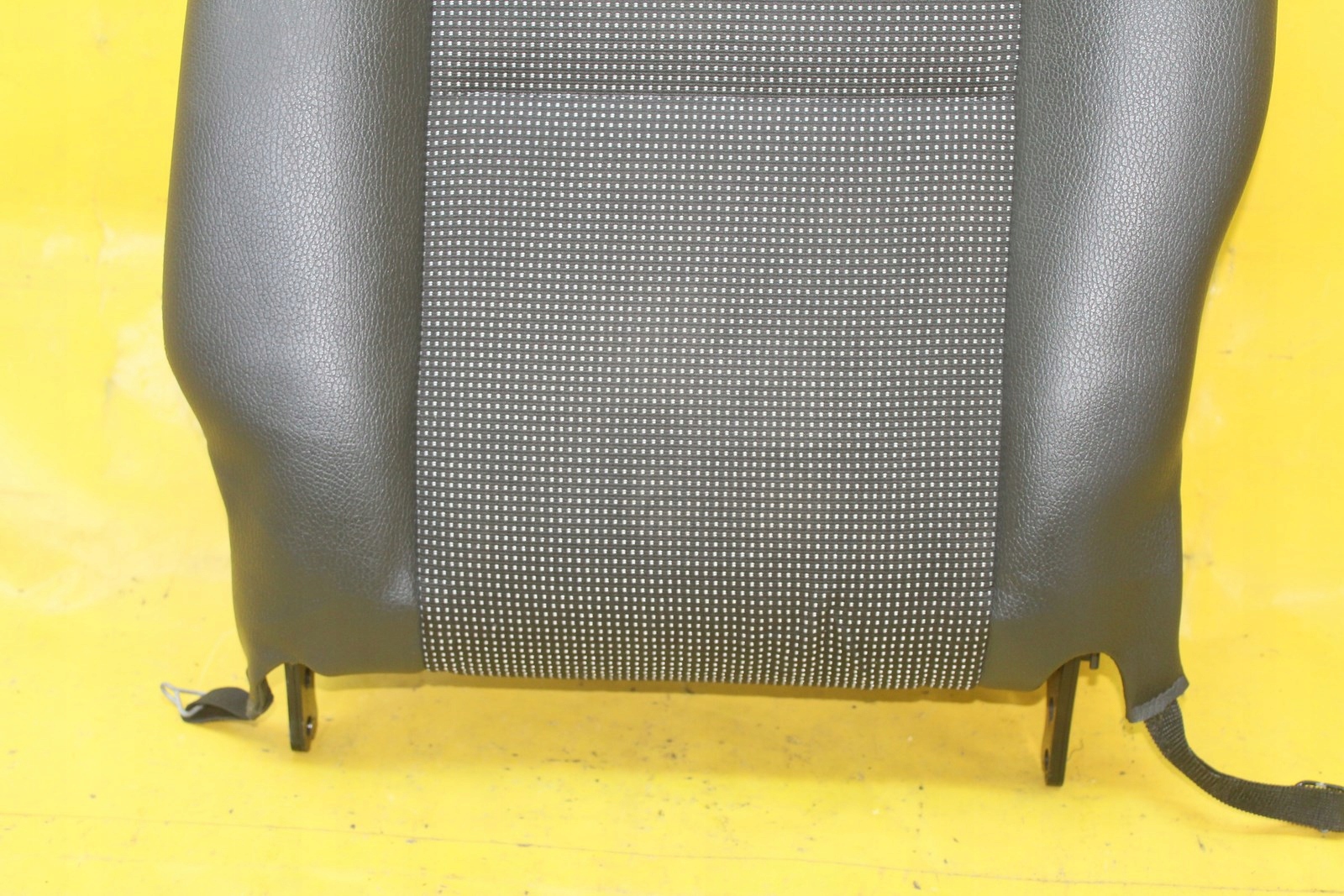 кресло задний правый 2 ZAFIRA b