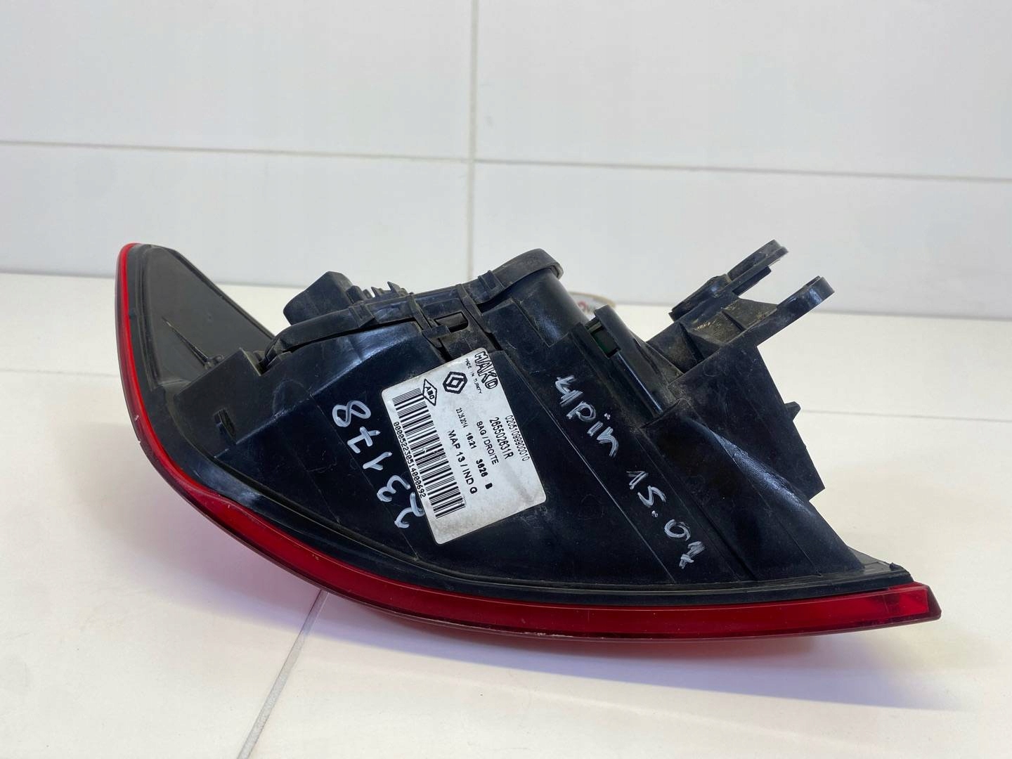 light rear right side Renault Clio 4 2015 265502831R