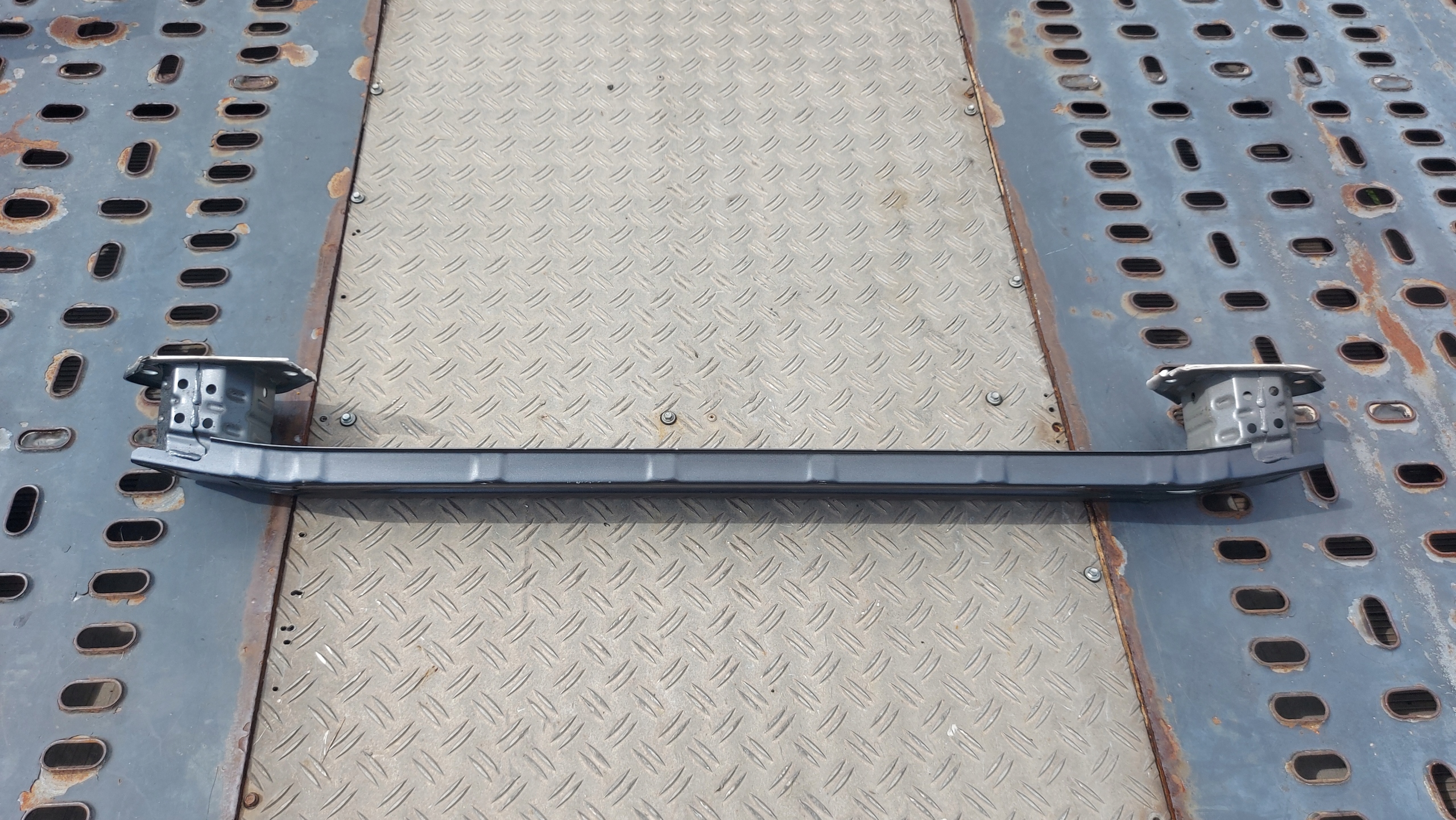 bumper support rear part rear LEXUS LBX 23