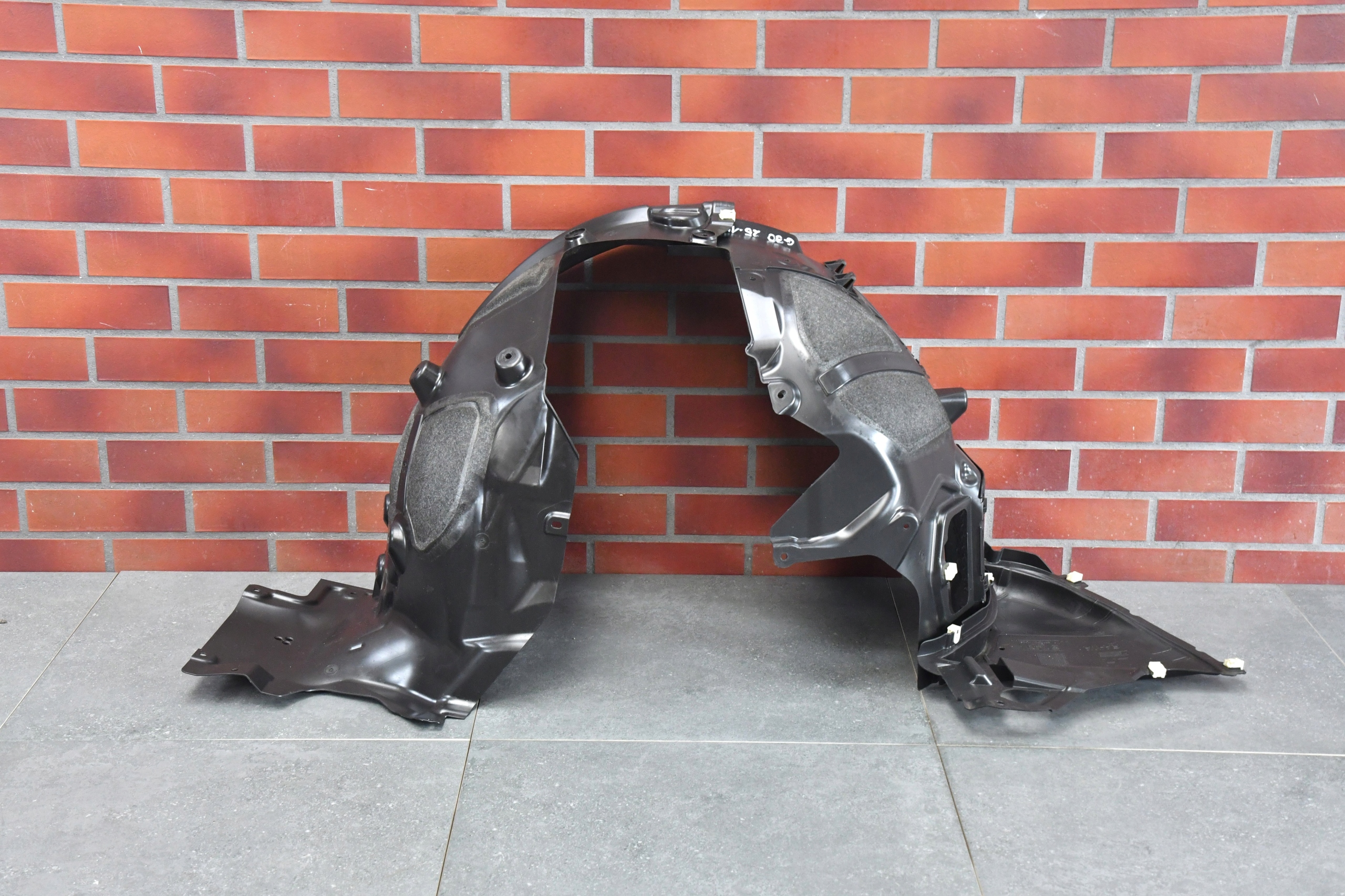 mudguard left front cover BMW 5 G30 G31 LCI LIFT m-packet 100km!
