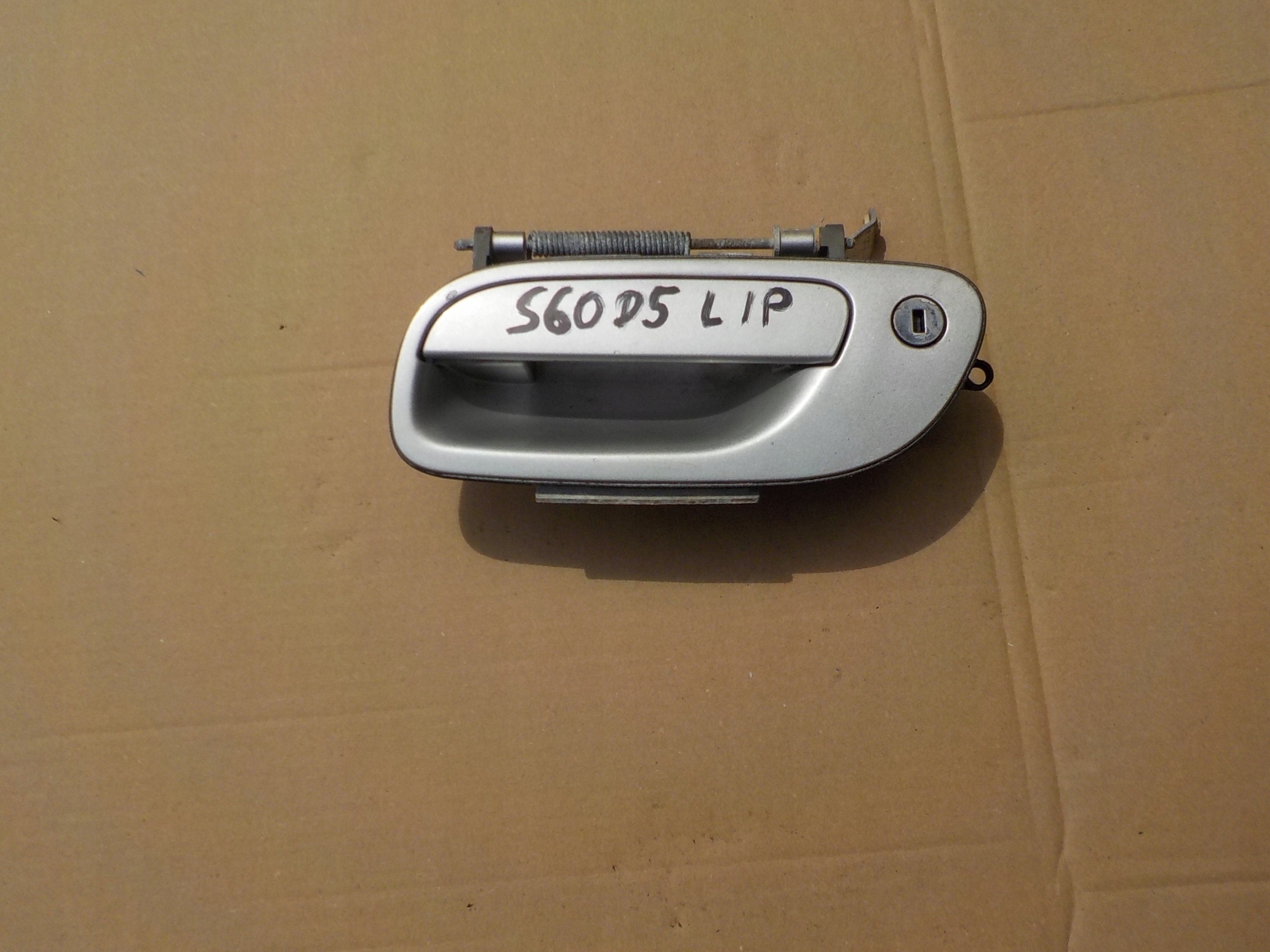 handle left front volvo s60 and 04r EUROPA
