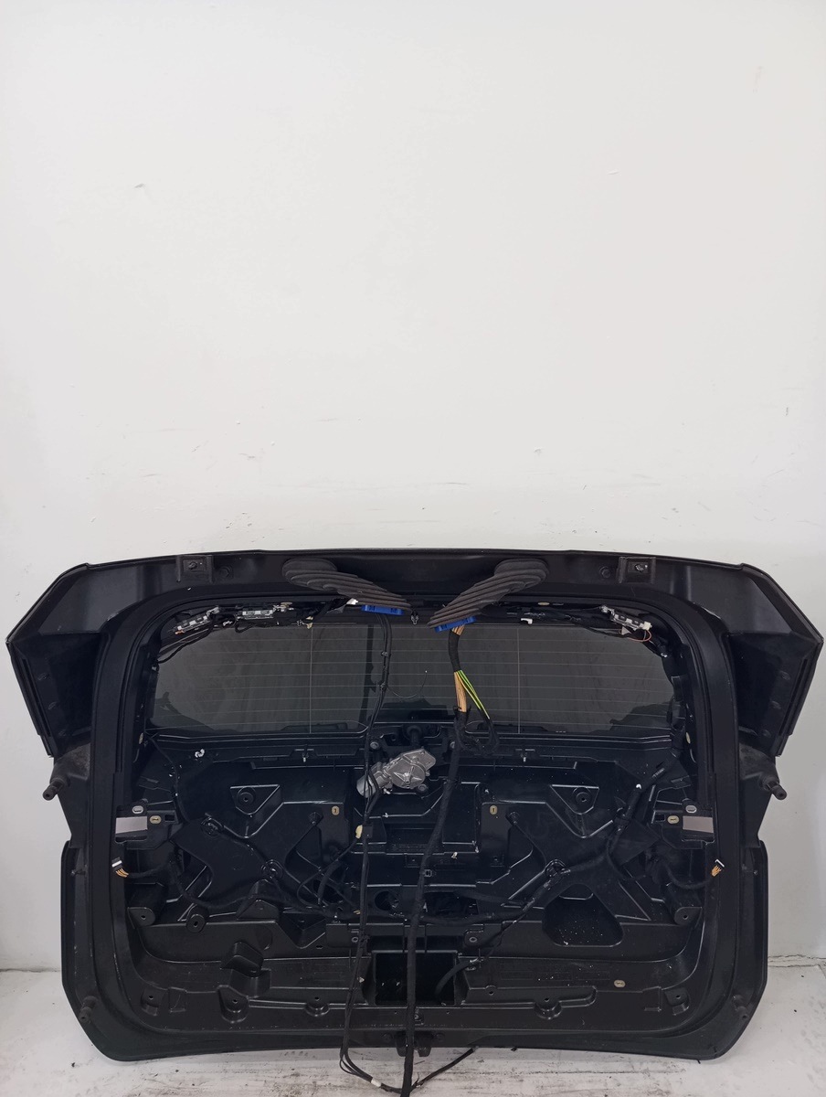 boot doors Peugeot 5008 II 22R