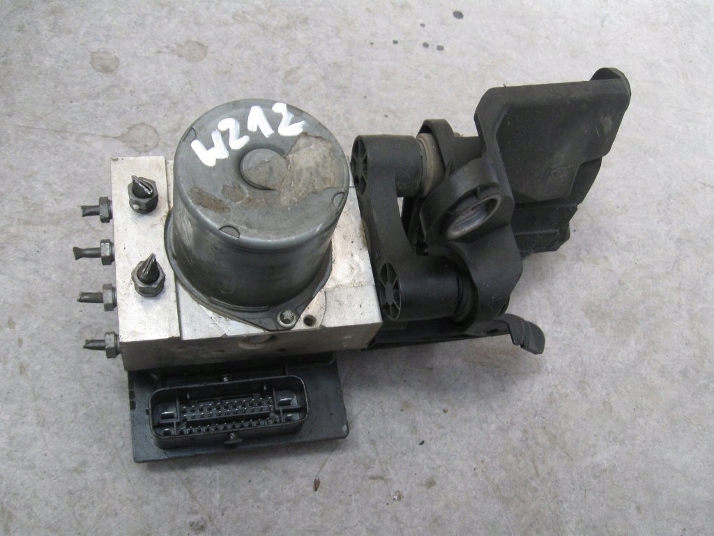 блок abs MERCEDES e класс W212 A2124312012