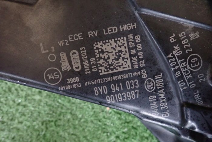 AUDI A3 FULL LED 8Y 20- reflektor left light left