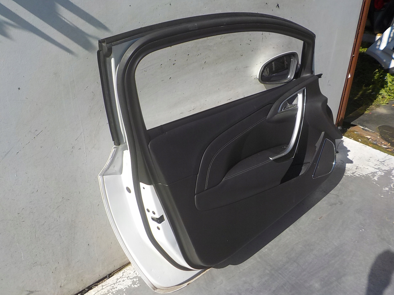 81 OPEL ASTRA IV J 3D Tür links vorne vorne