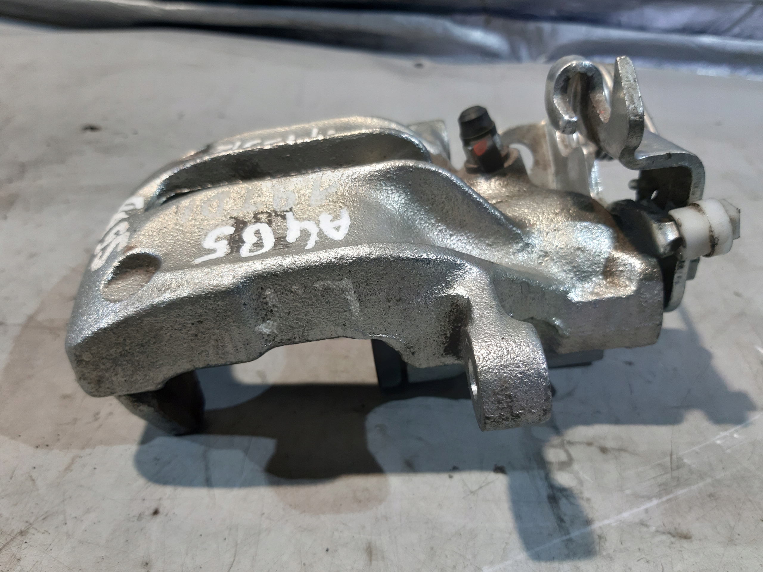 caliper brake left rear part rear ABE AUDI A4 B5 1.9 TDI