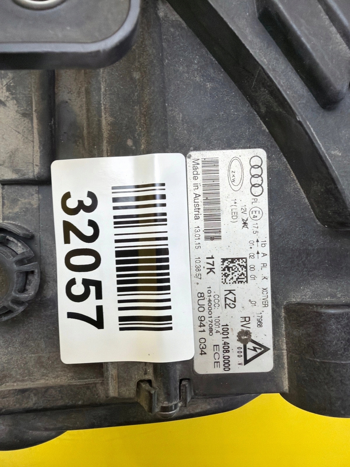 light right Audi Q3 8U Lift Full Led 8U0941034