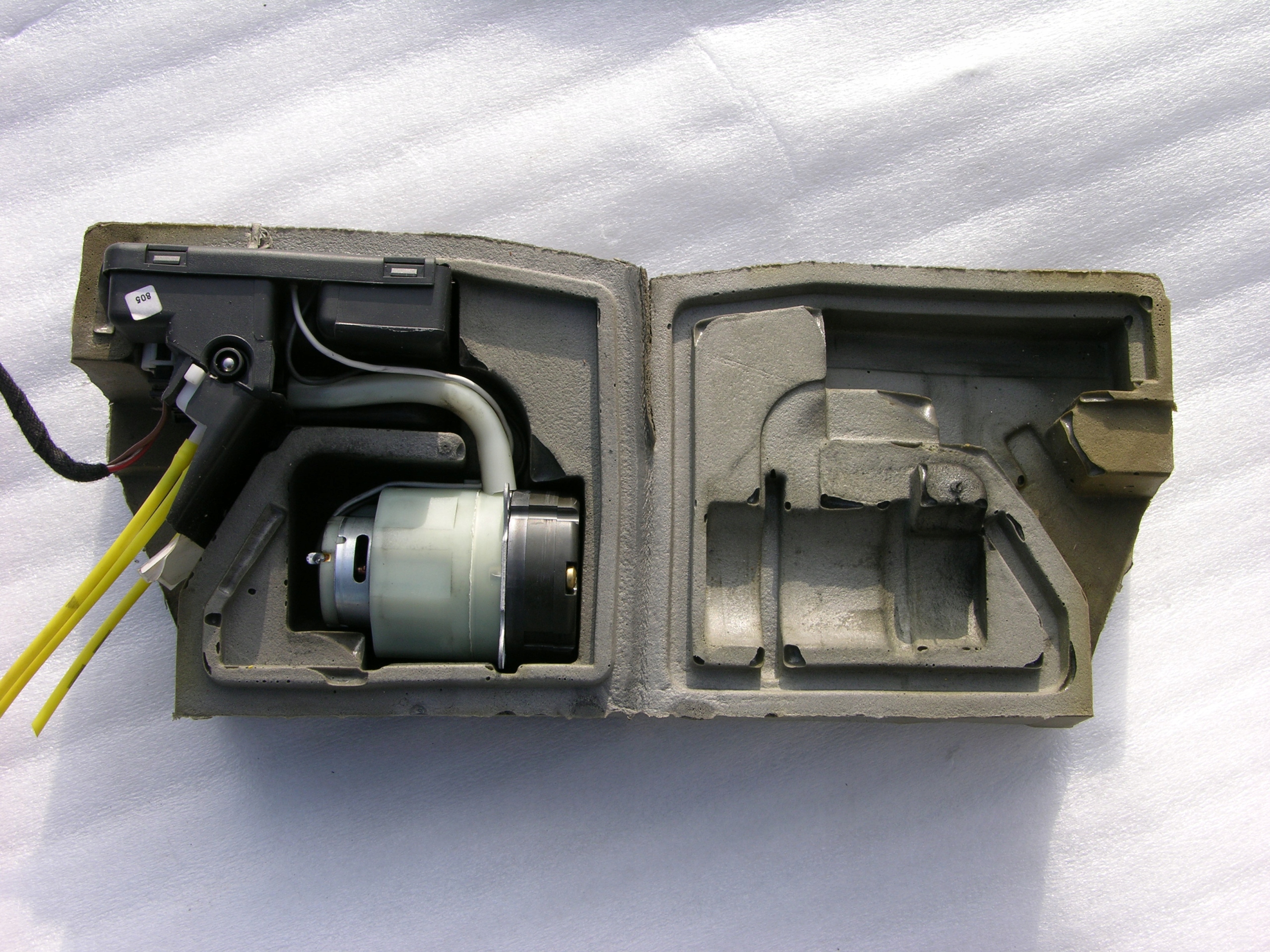 POMPKA CENTRALNEGO ZAMKA MERCEDES W168 A KLASA Car type Passenger cars